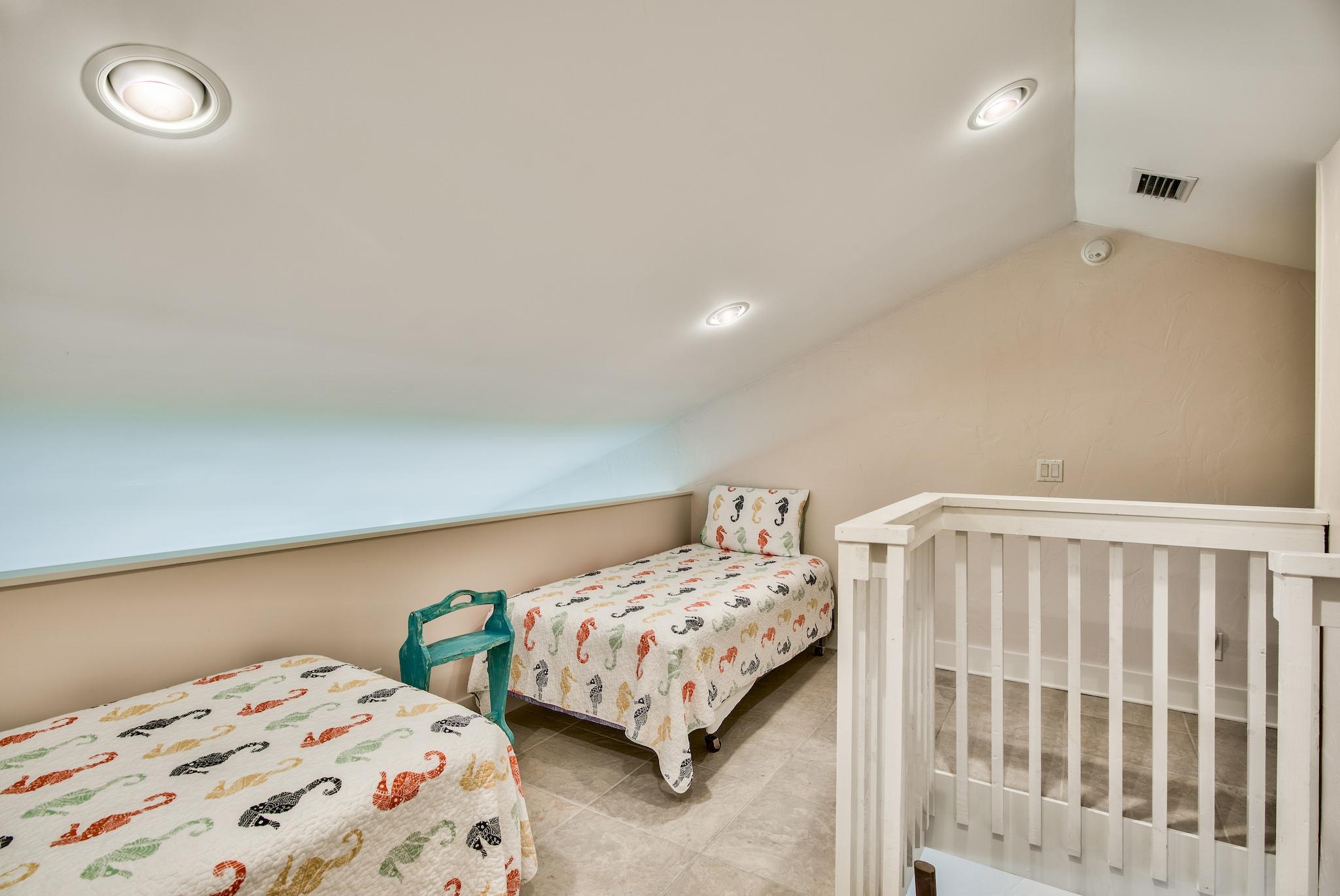 PALMS NORTH CONDO - Residential