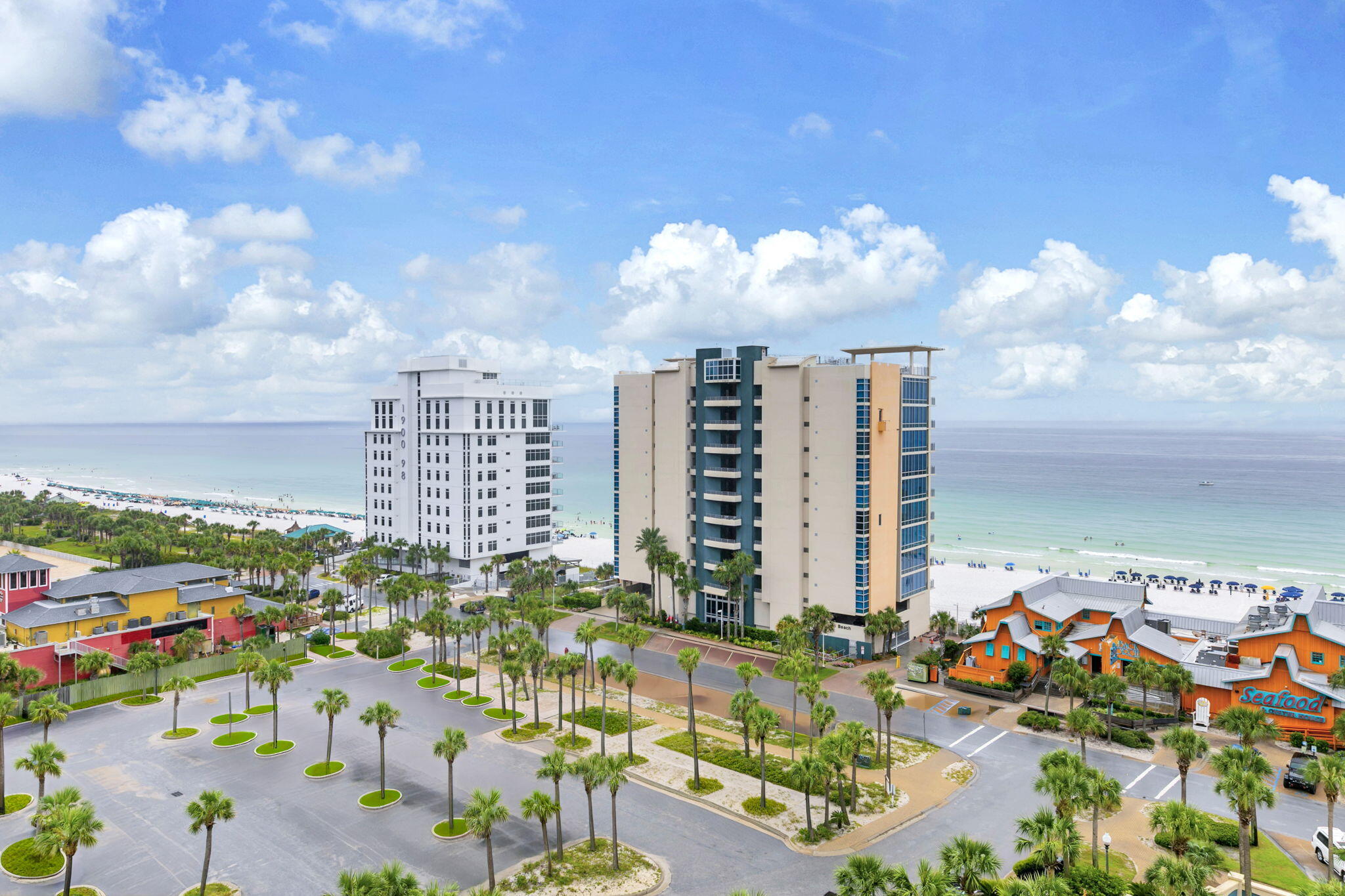 STERLING SHORES - Residential