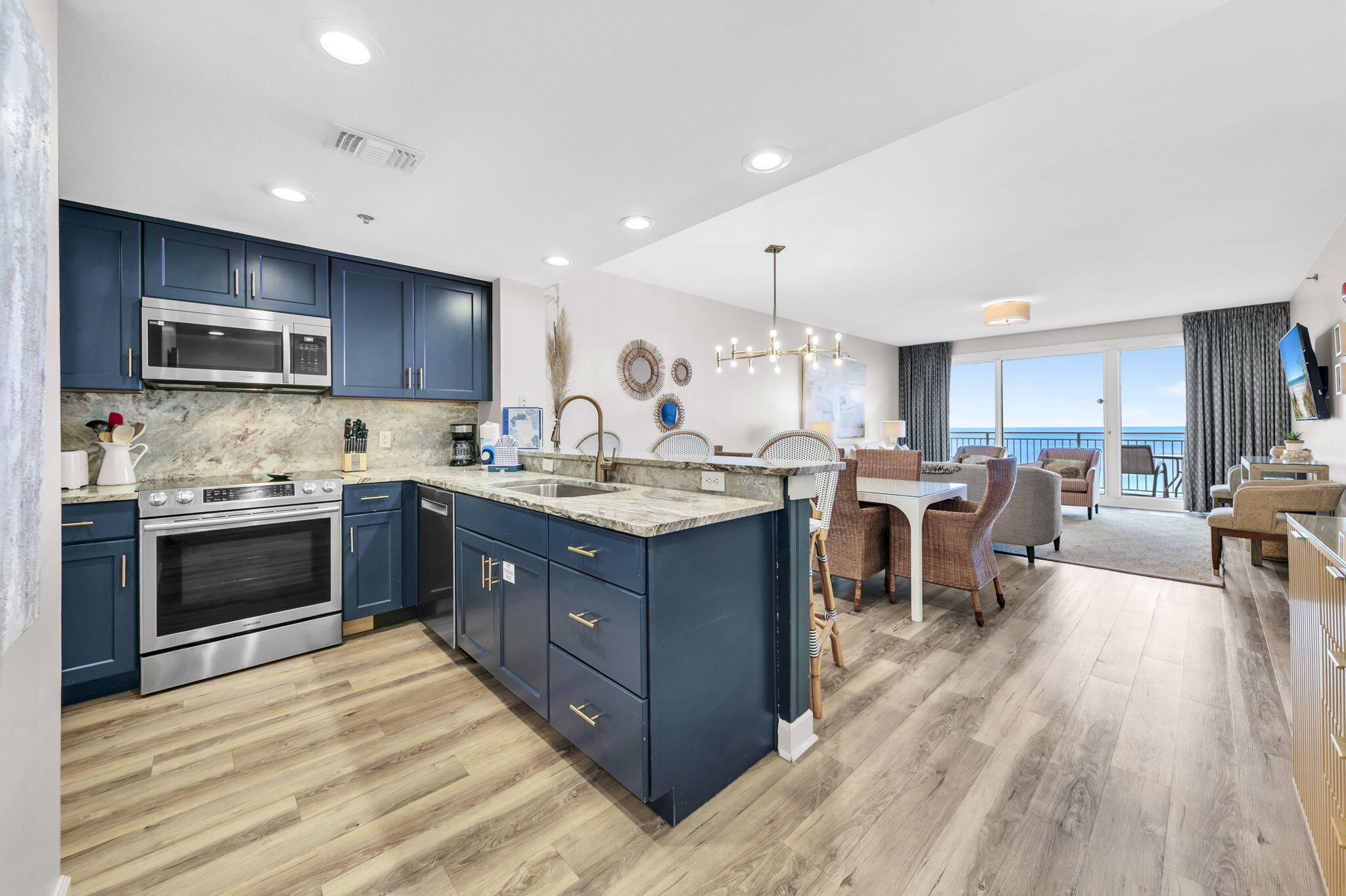 STERLING SHORES - Residential