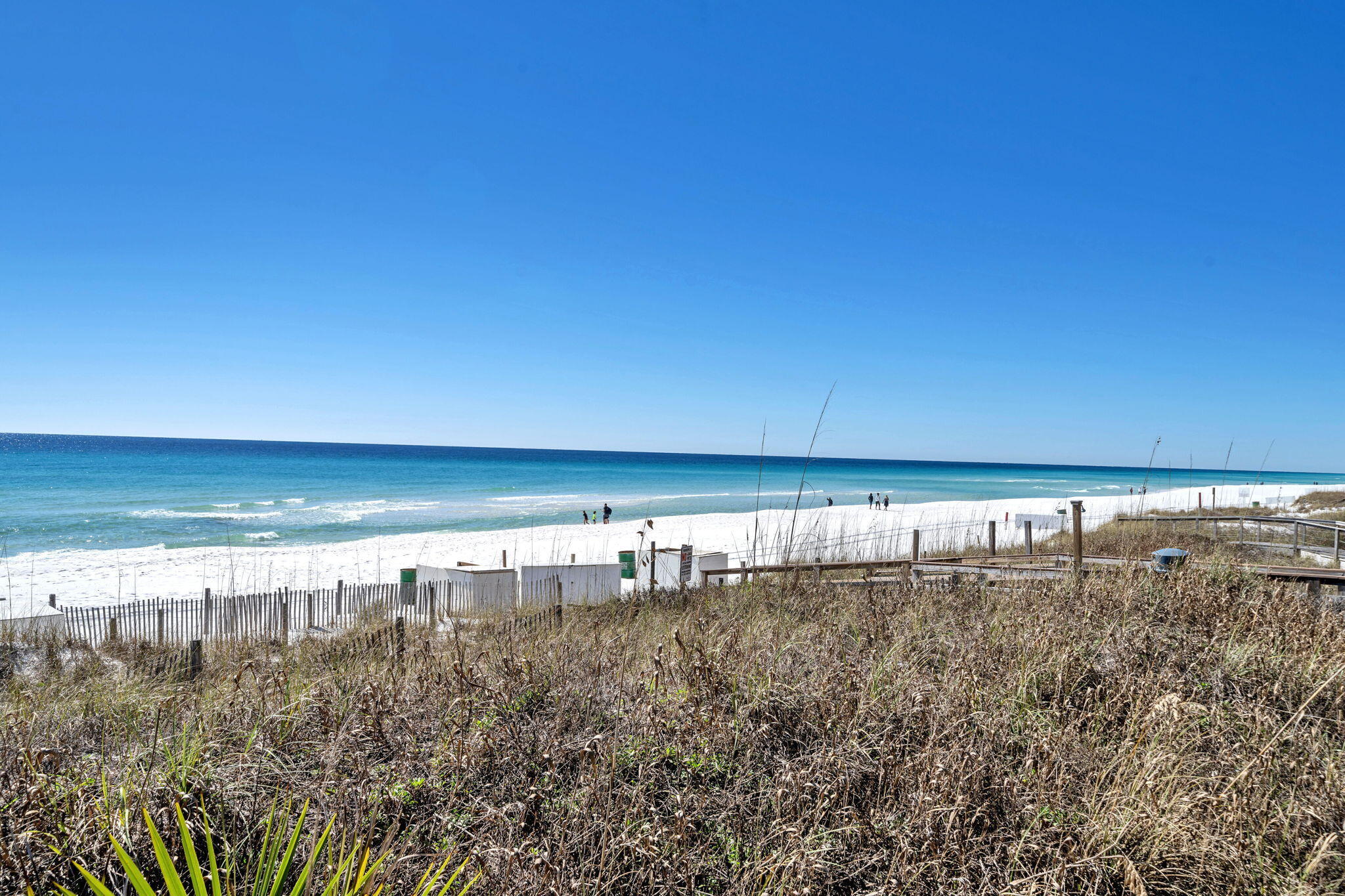 STERLING SHORES - Residential