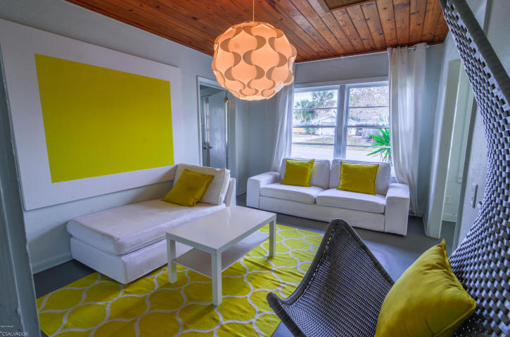 LAGUNA BEACH ESTATES - Residential