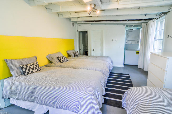 LAGUNA BEACH ESTATES - Residential