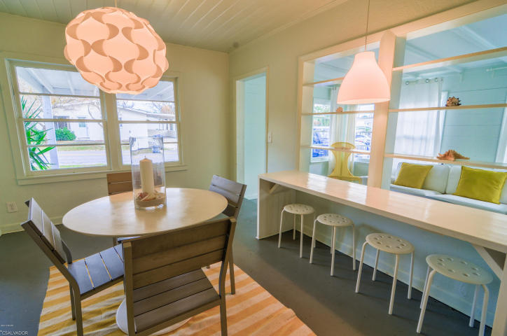 LAGUNA BEACH ESTATES - Residential