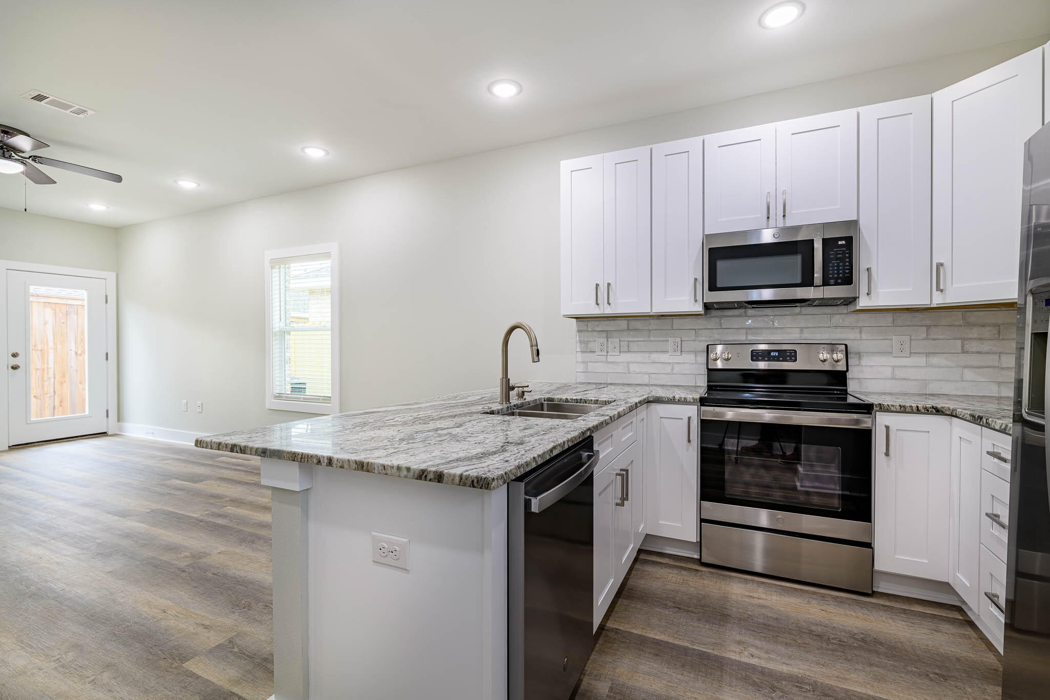 CLEARING ON KELLY MILL ROAD ''The Clearing'' - Residential Lease