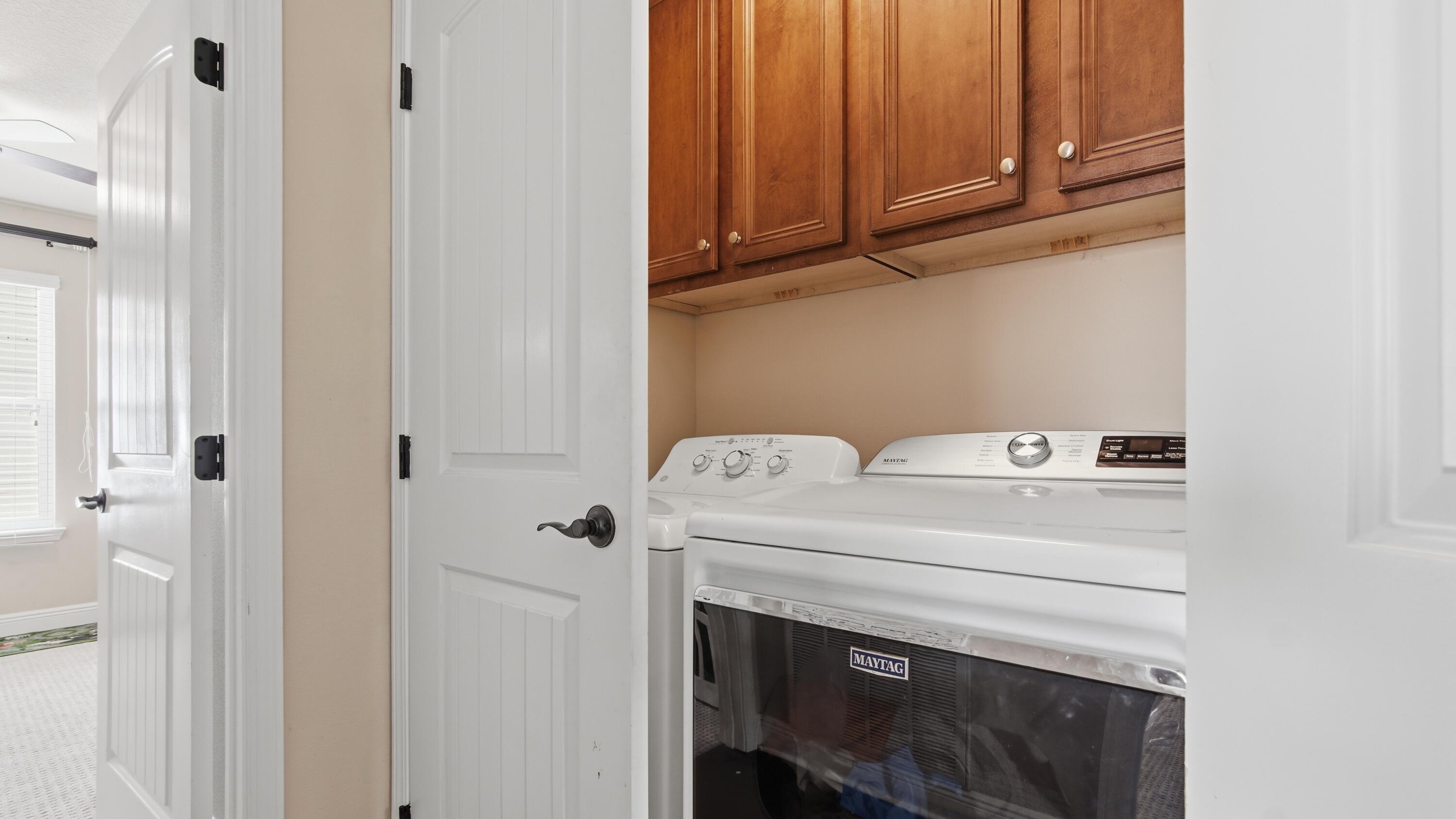 MAGNOLIA BAY - Residential