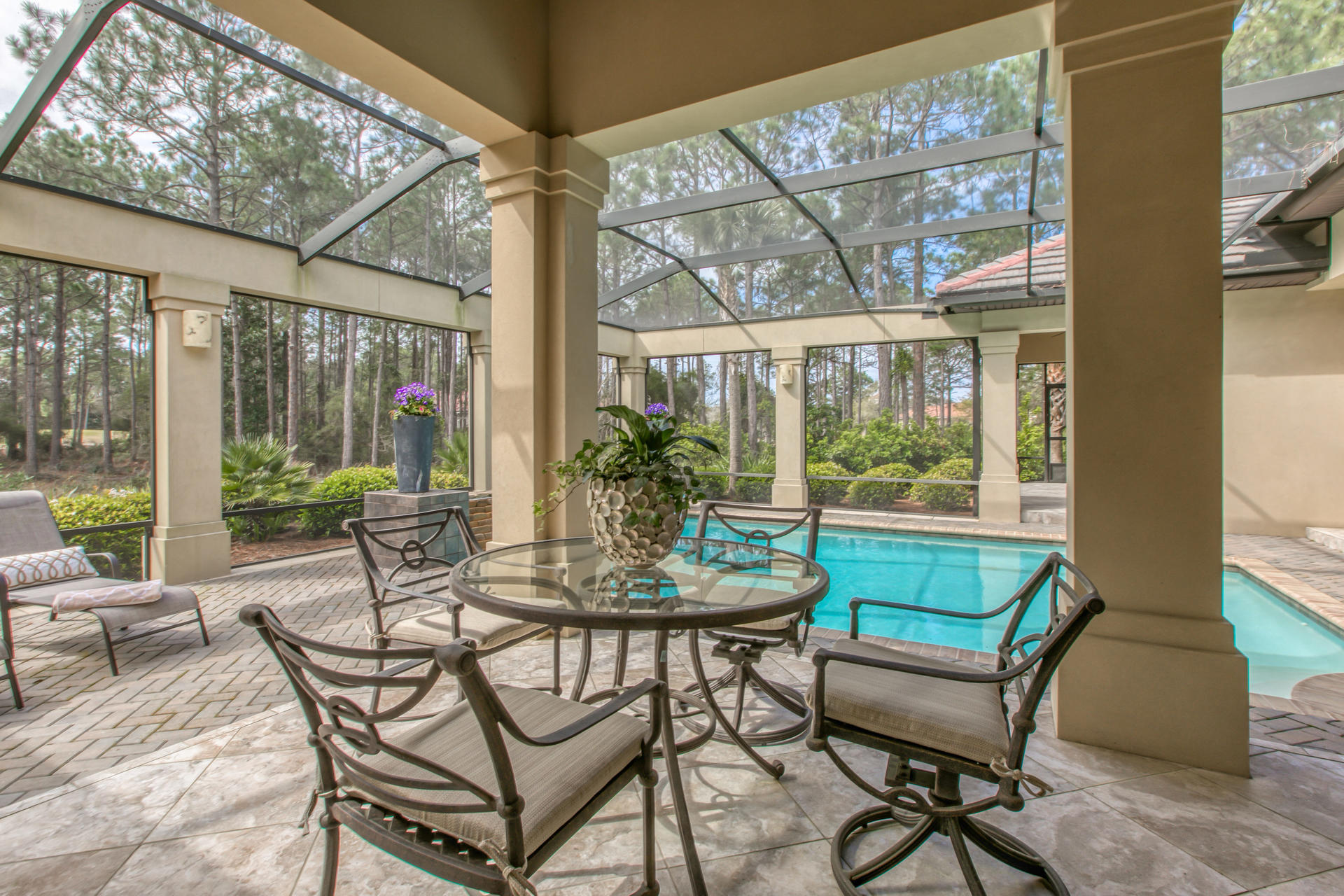 BURNT PINE EAST - Residential