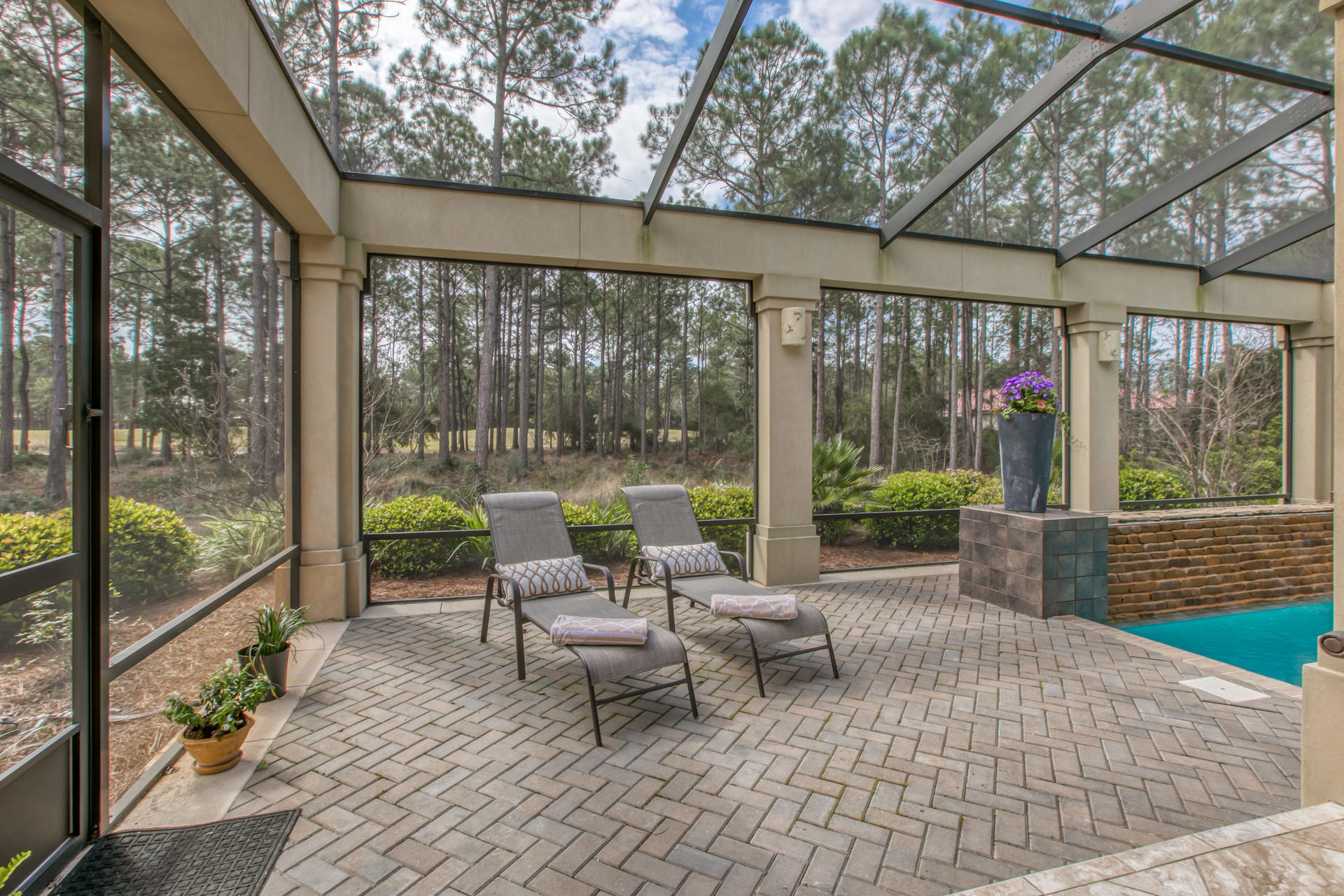 BURNT PINE EAST - Residential