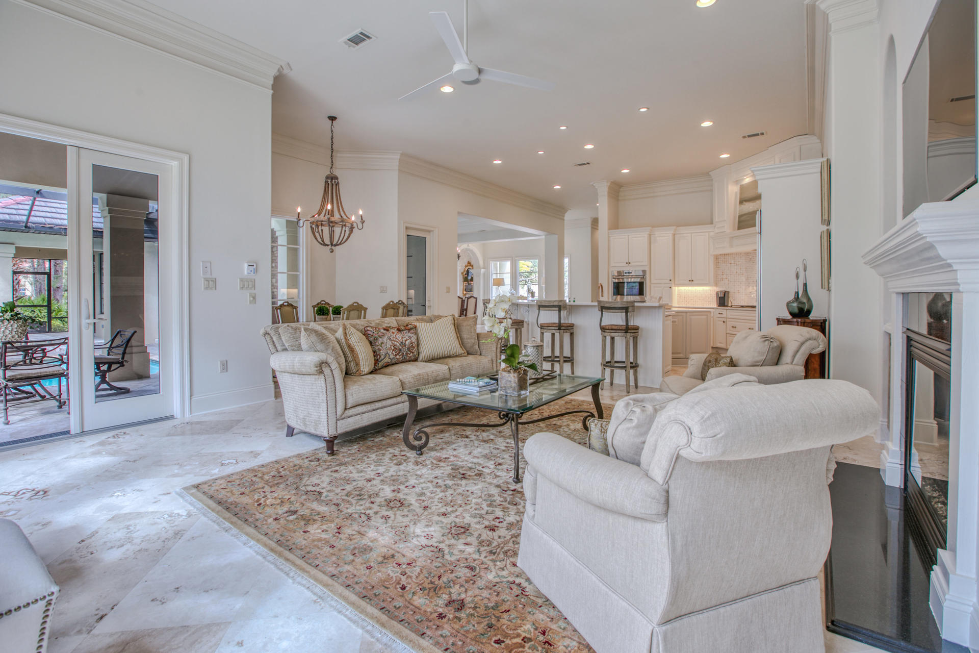 BURNT PINE EAST - Residential
