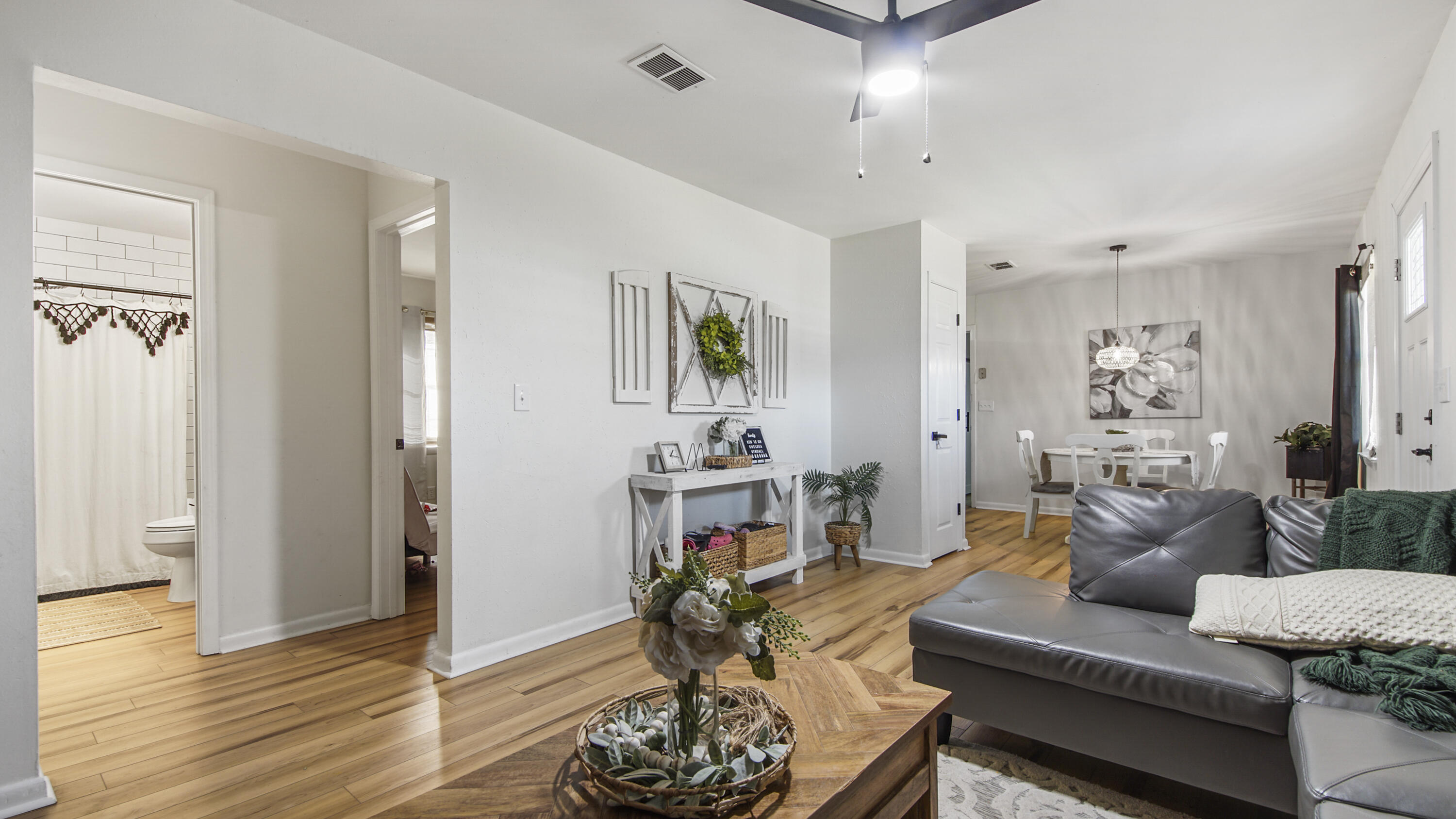 LAKE JUNIPER ESTATES UNIT 3 - Residential