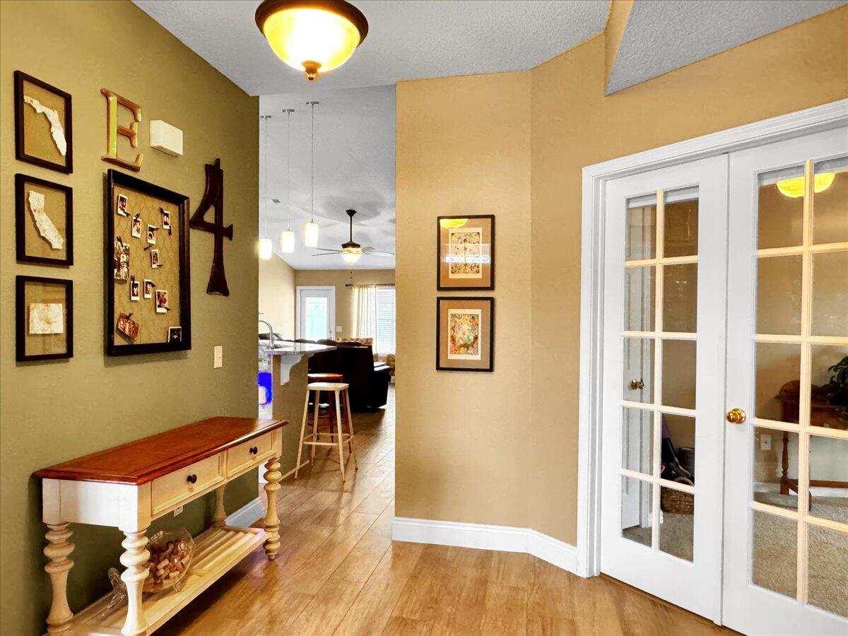 HOLLEY BY THE SEA - Residential