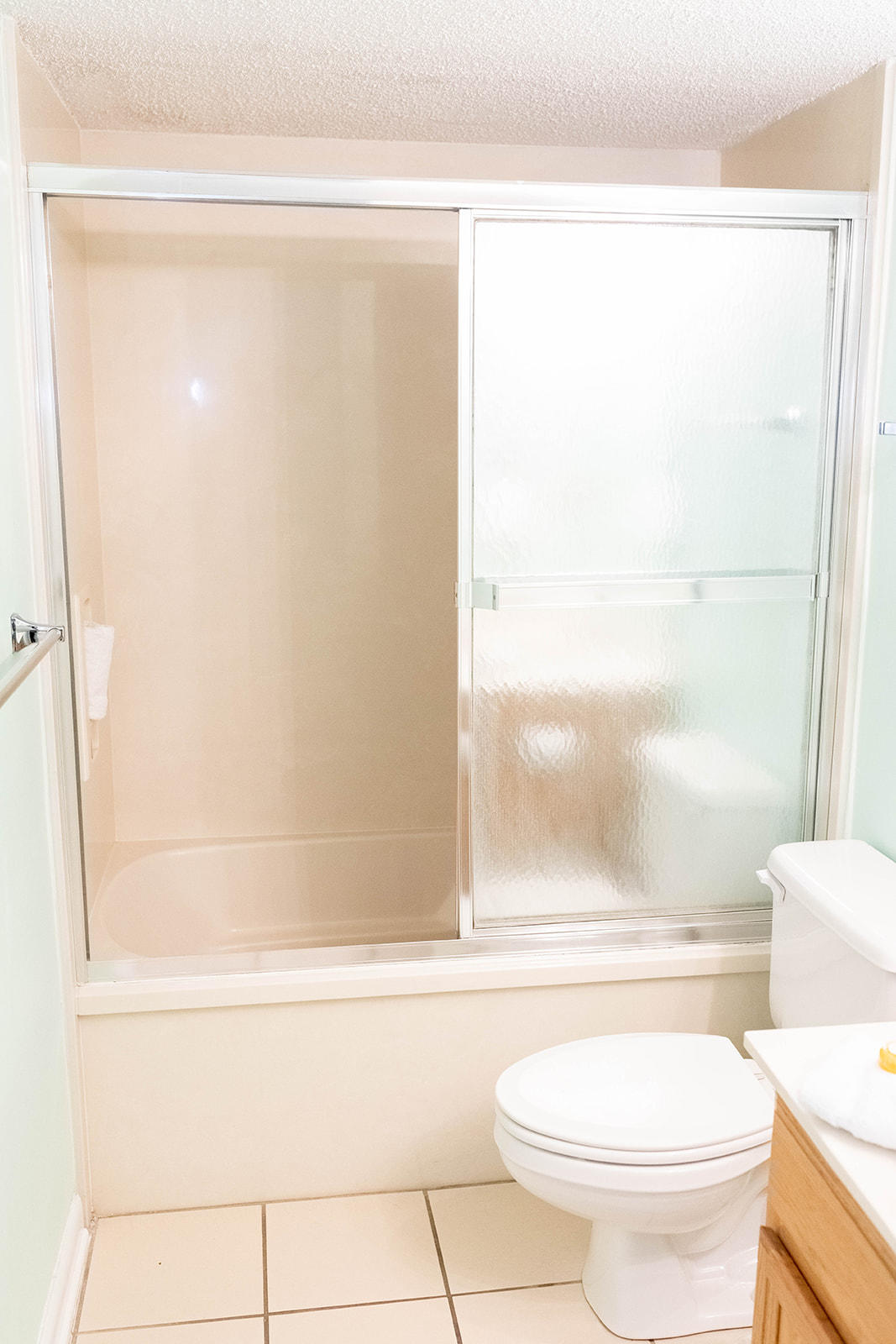 ISLAND ECHOS CONDO - Residential