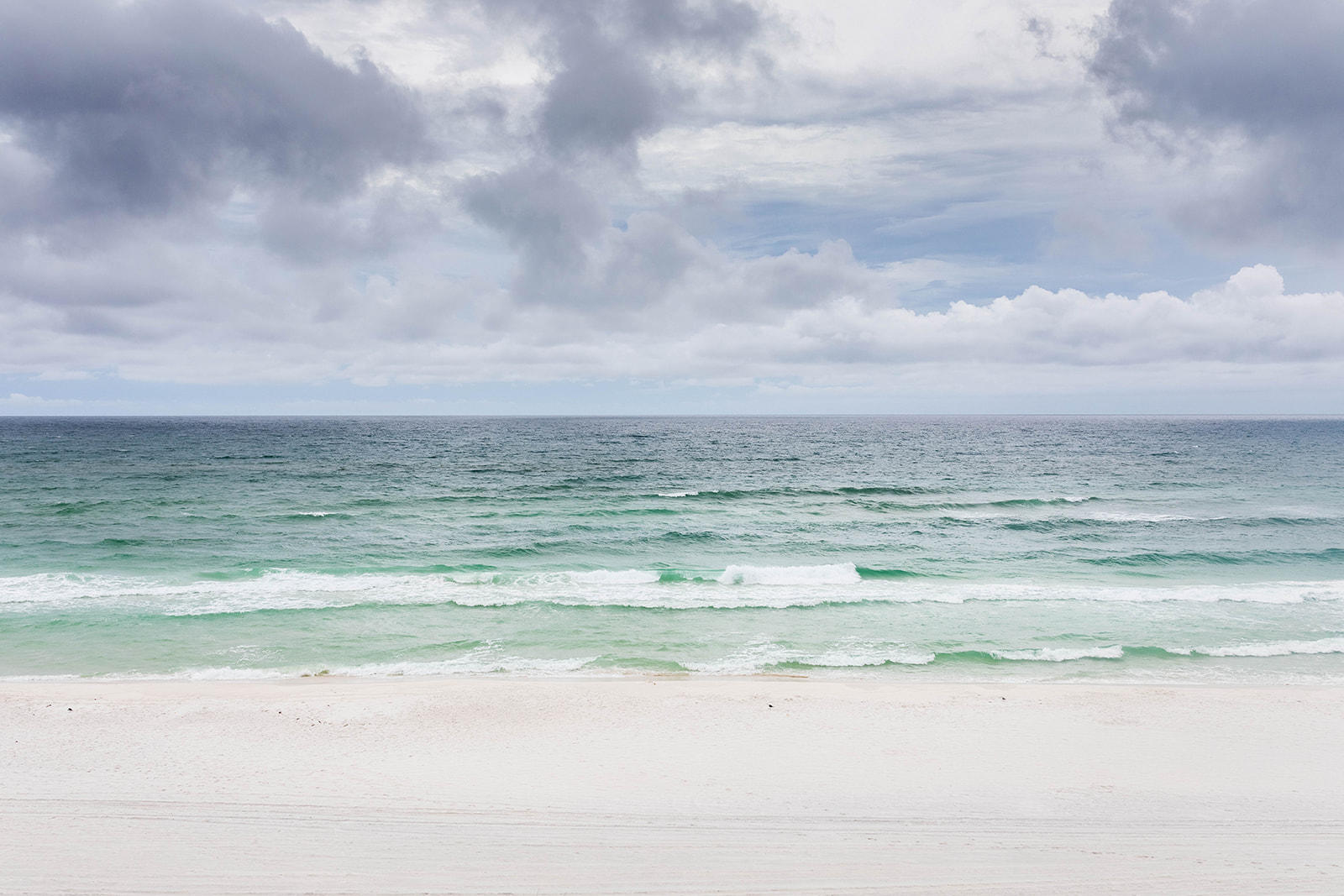 ISLAND ECHOS CONDO - Residential