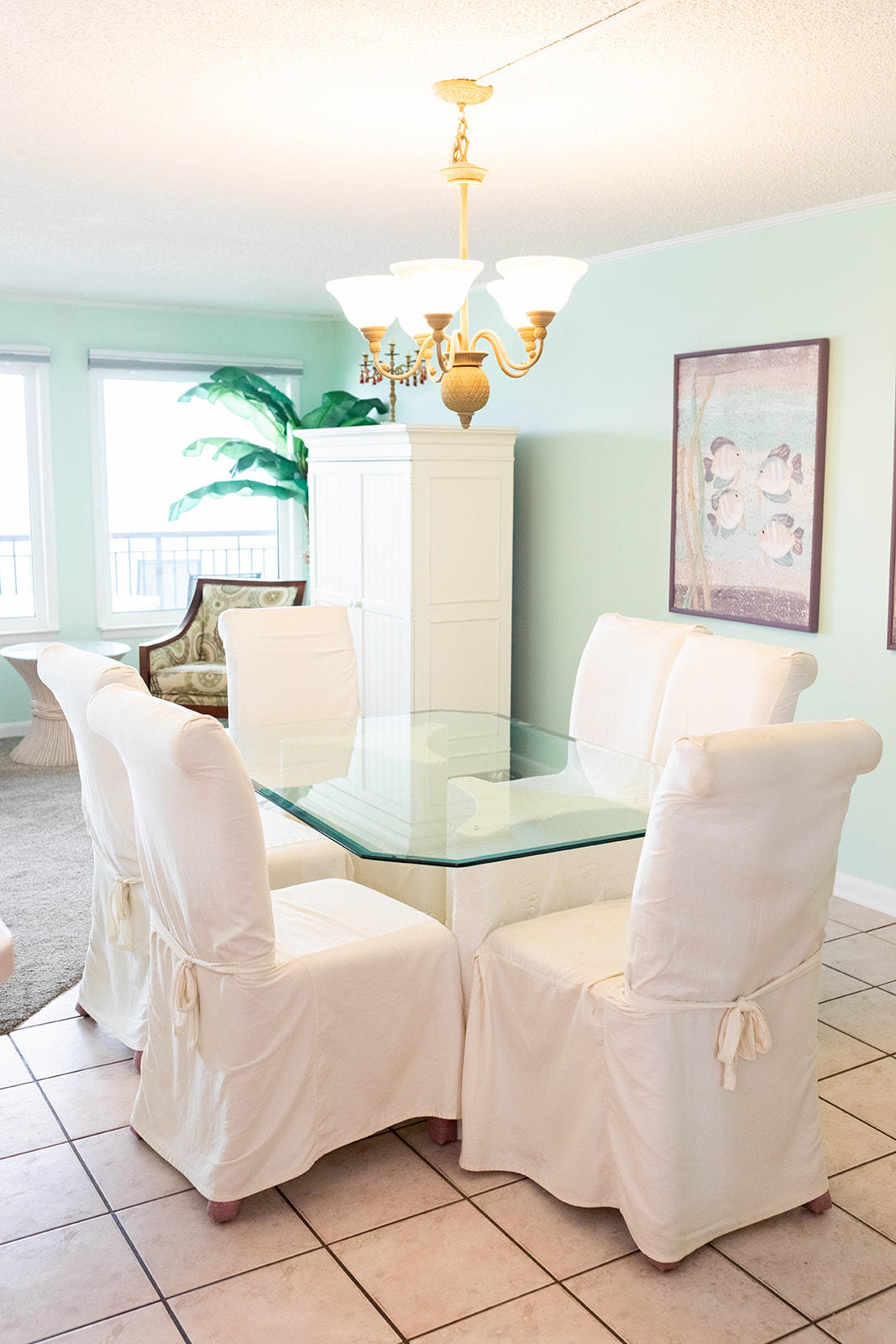 ISLAND ECHOS CONDO - Residential