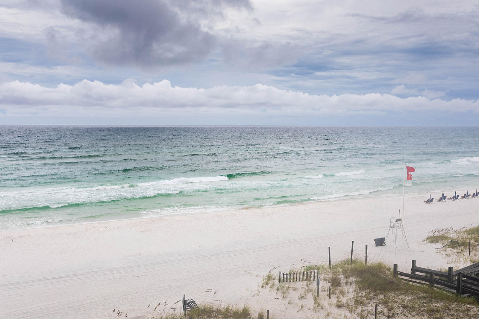 ISLAND ECHOS CONDO - Residential