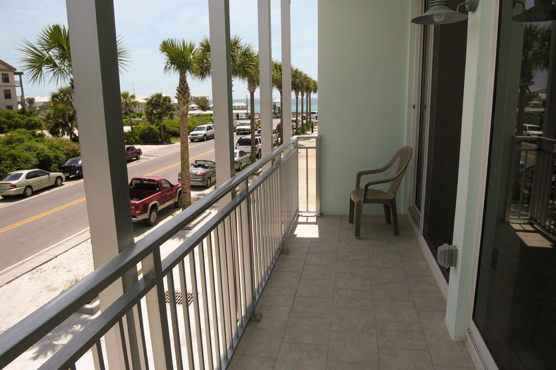 Six Palms - Residential