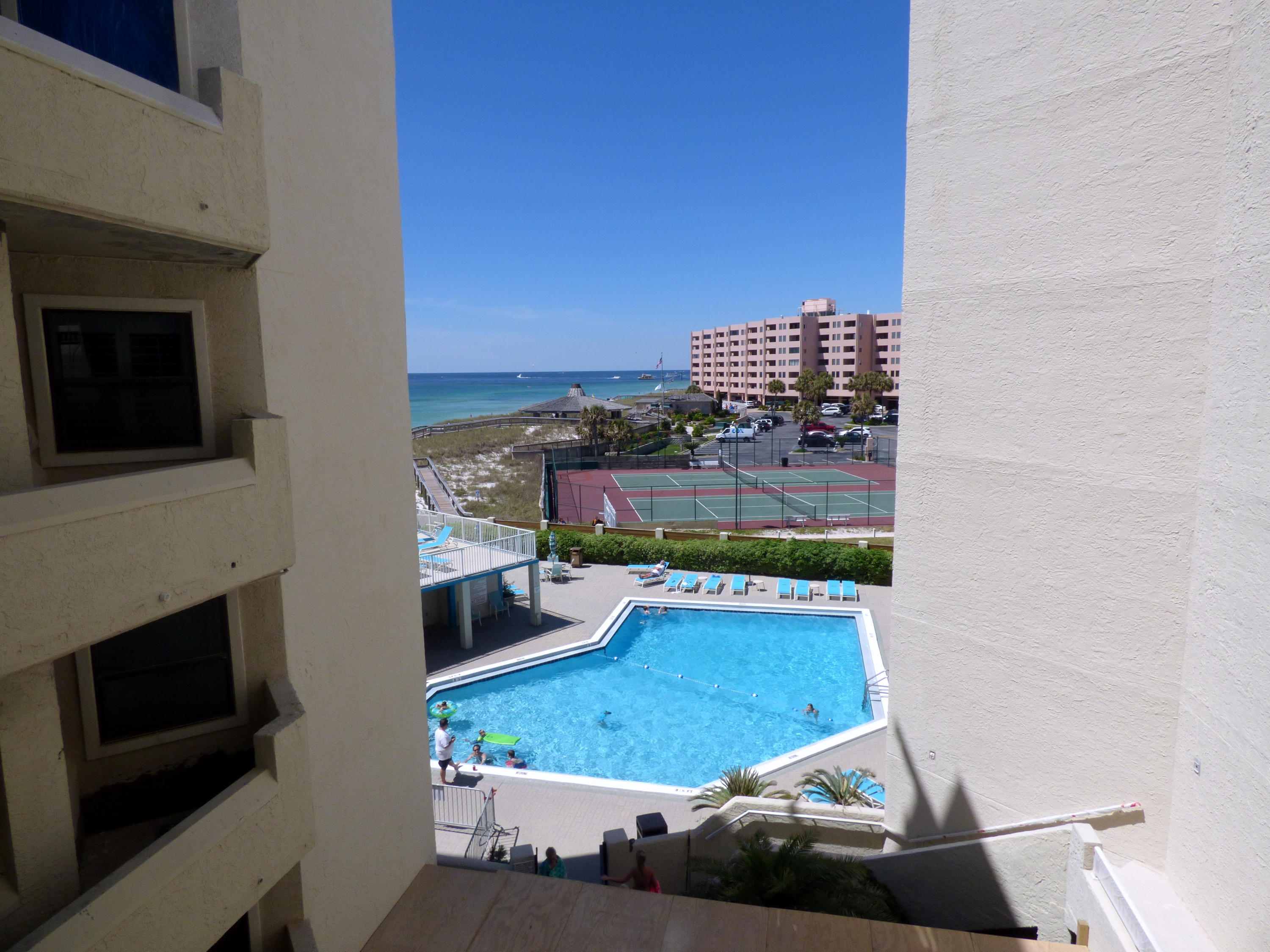 Inlet Reef Club - Residential