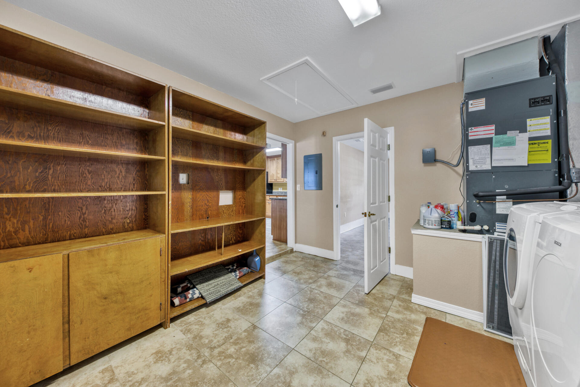 SO RANG 24 (242000.00) - Residential