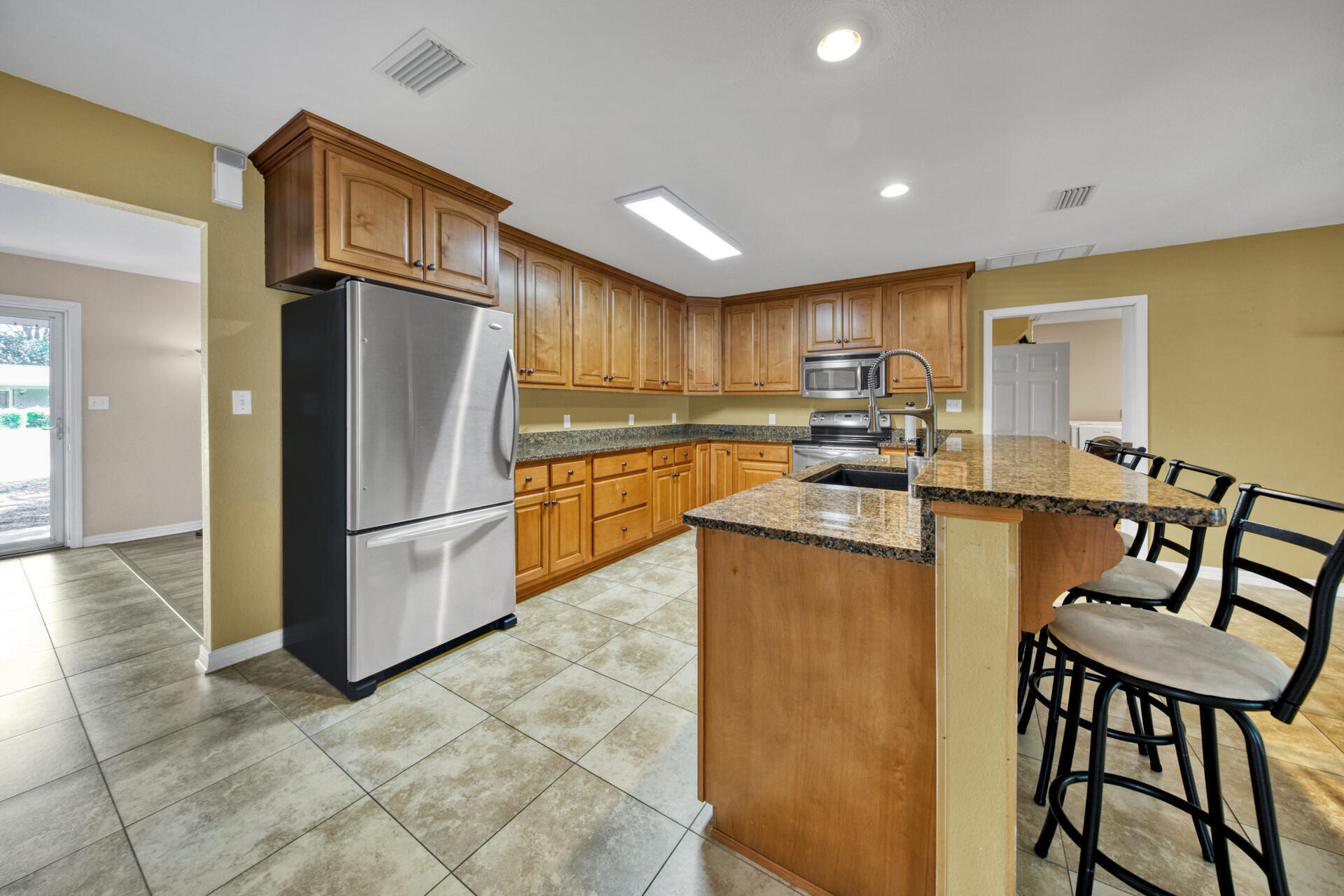 SO RANG 24 (242000.00) - Residential