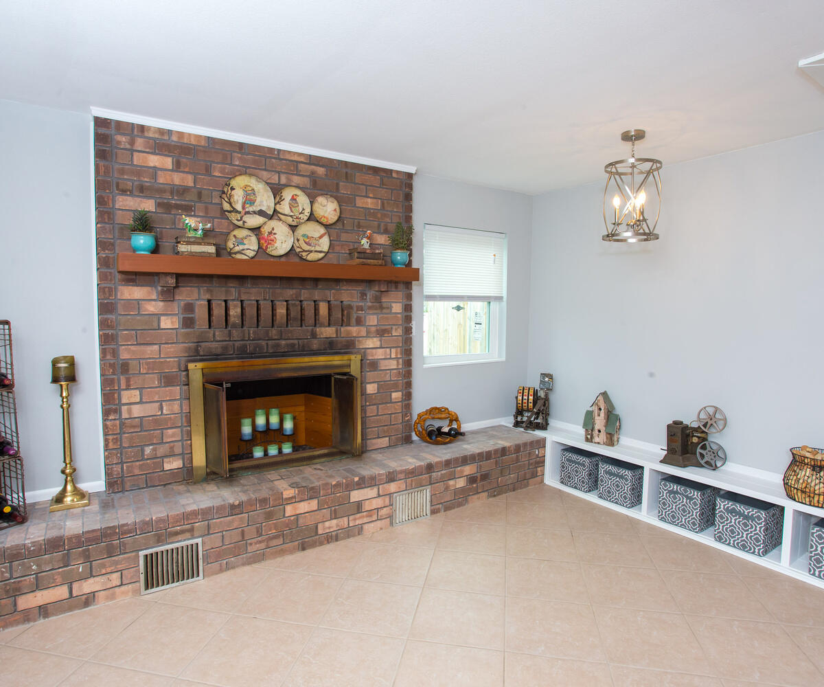 MYRTLE GROVE WEST - Residential