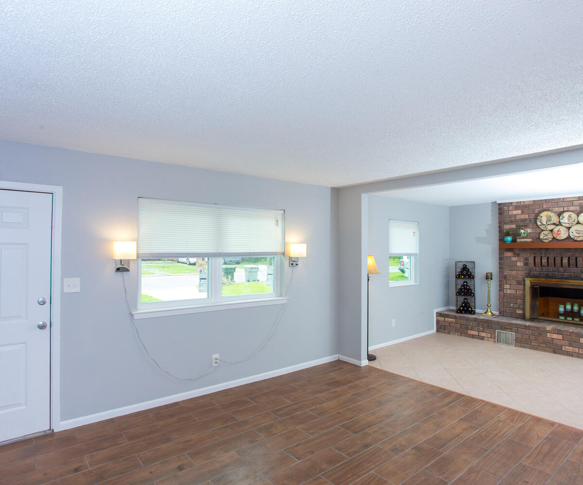 MYRTLE GROVE WEST - Residential