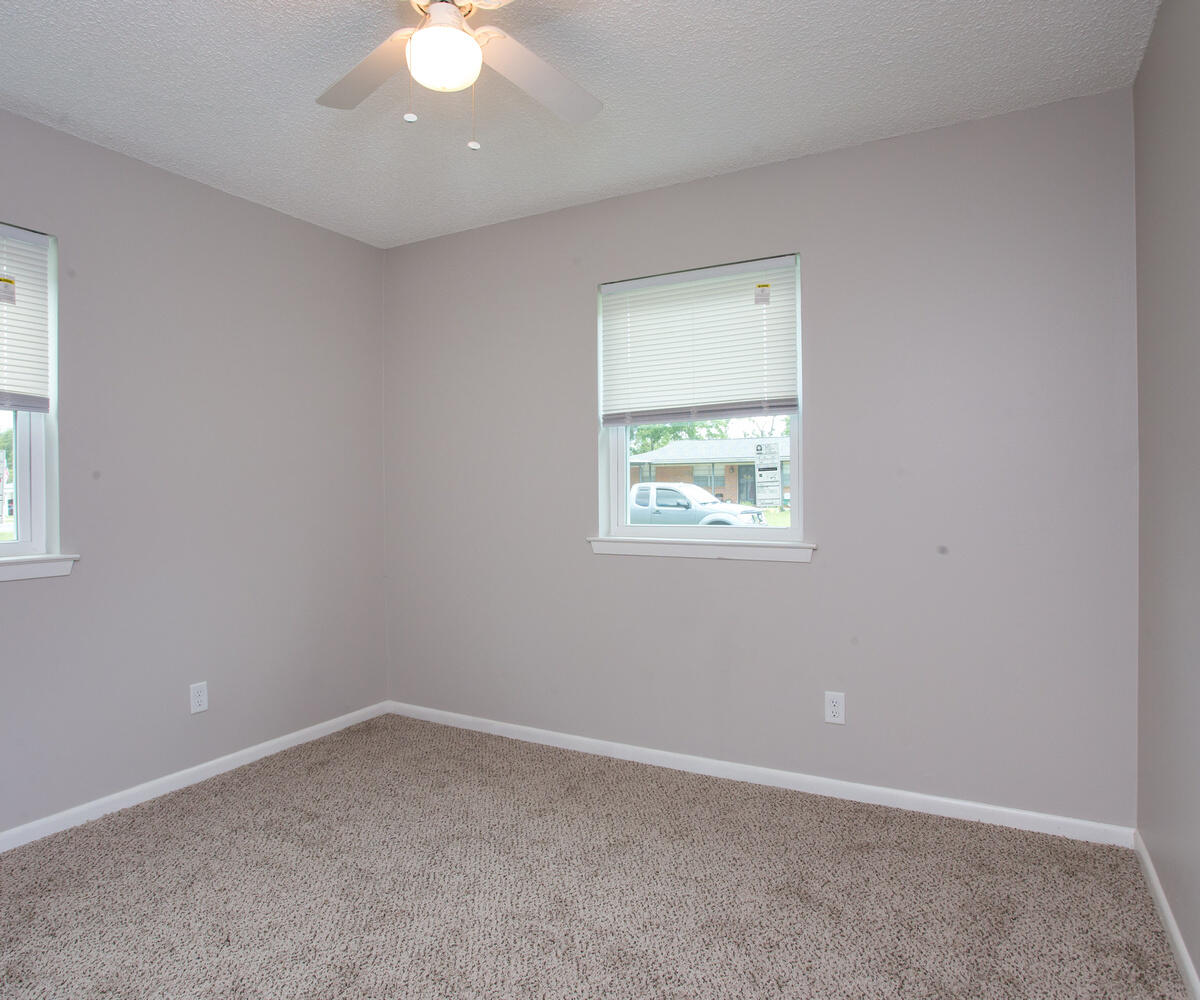 MYRTLE GROVE WEST - Residential