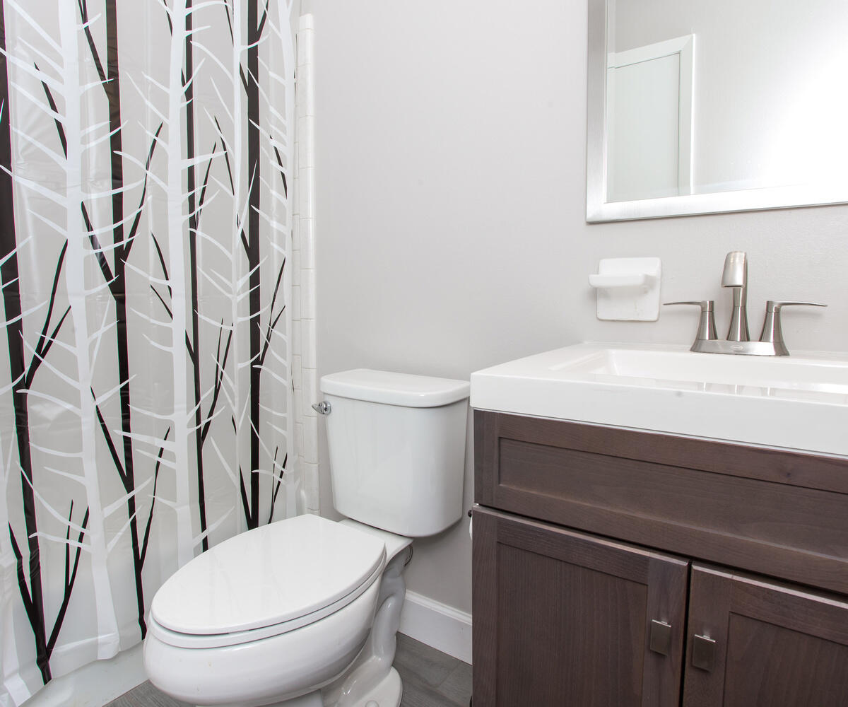 MYRTLE GROVE WEST - Residential