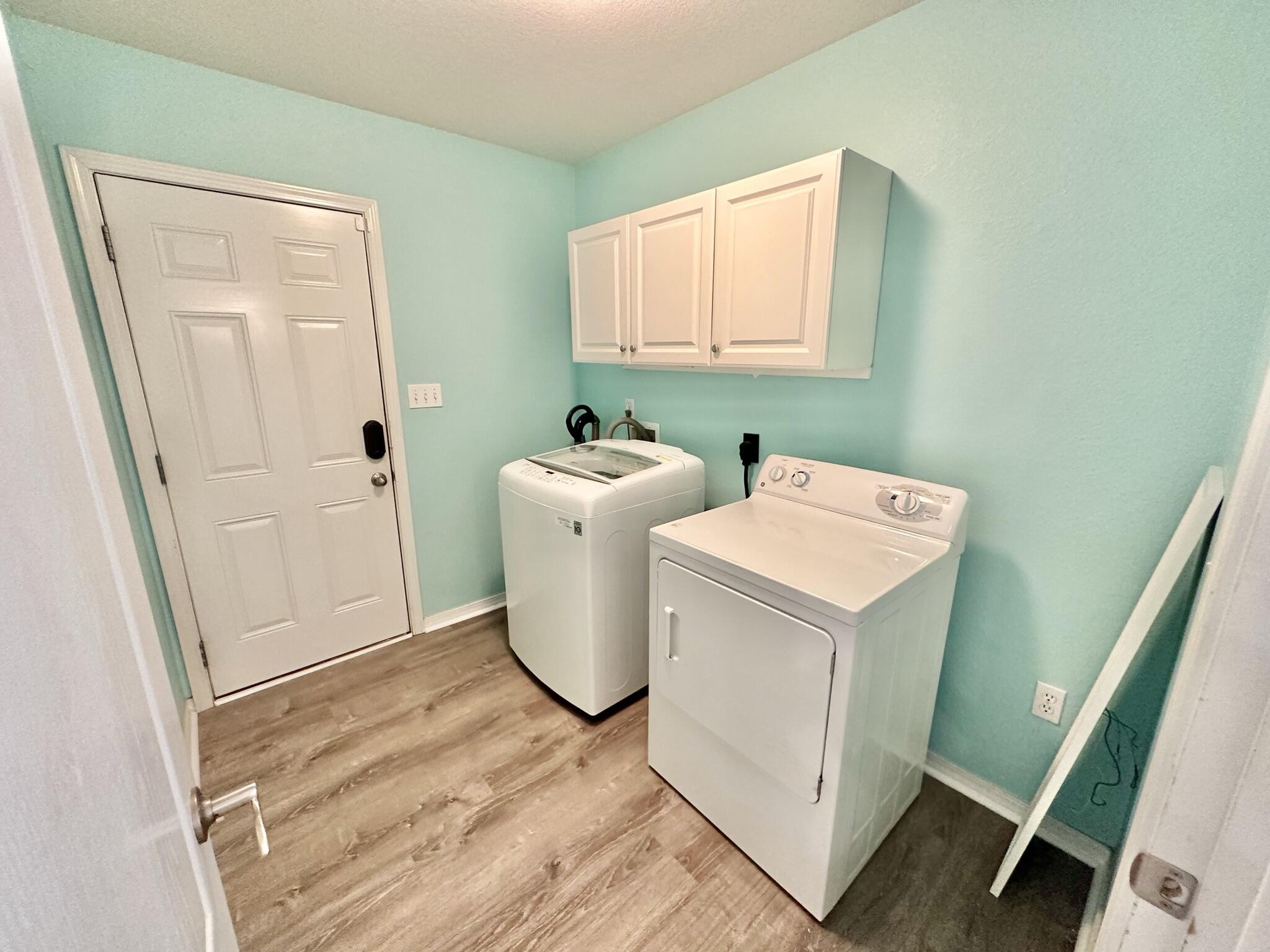 DRIFTWOOD ESTATES 1B - Residential