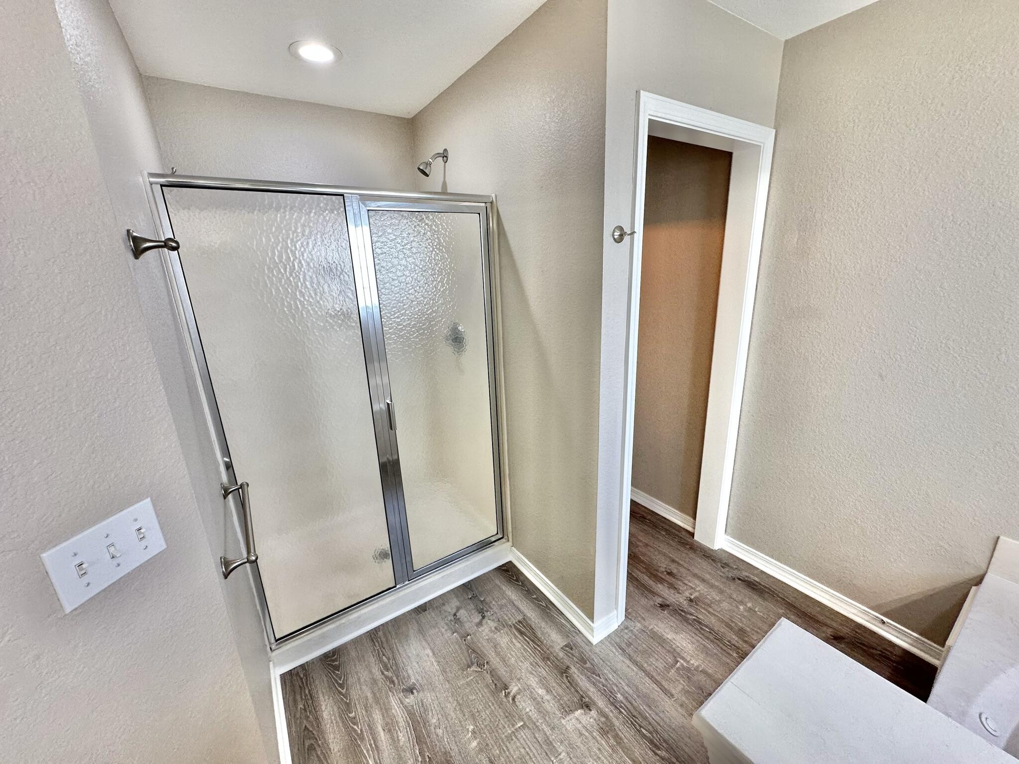 DRIFTWOOD ESTATES 1B - Residential