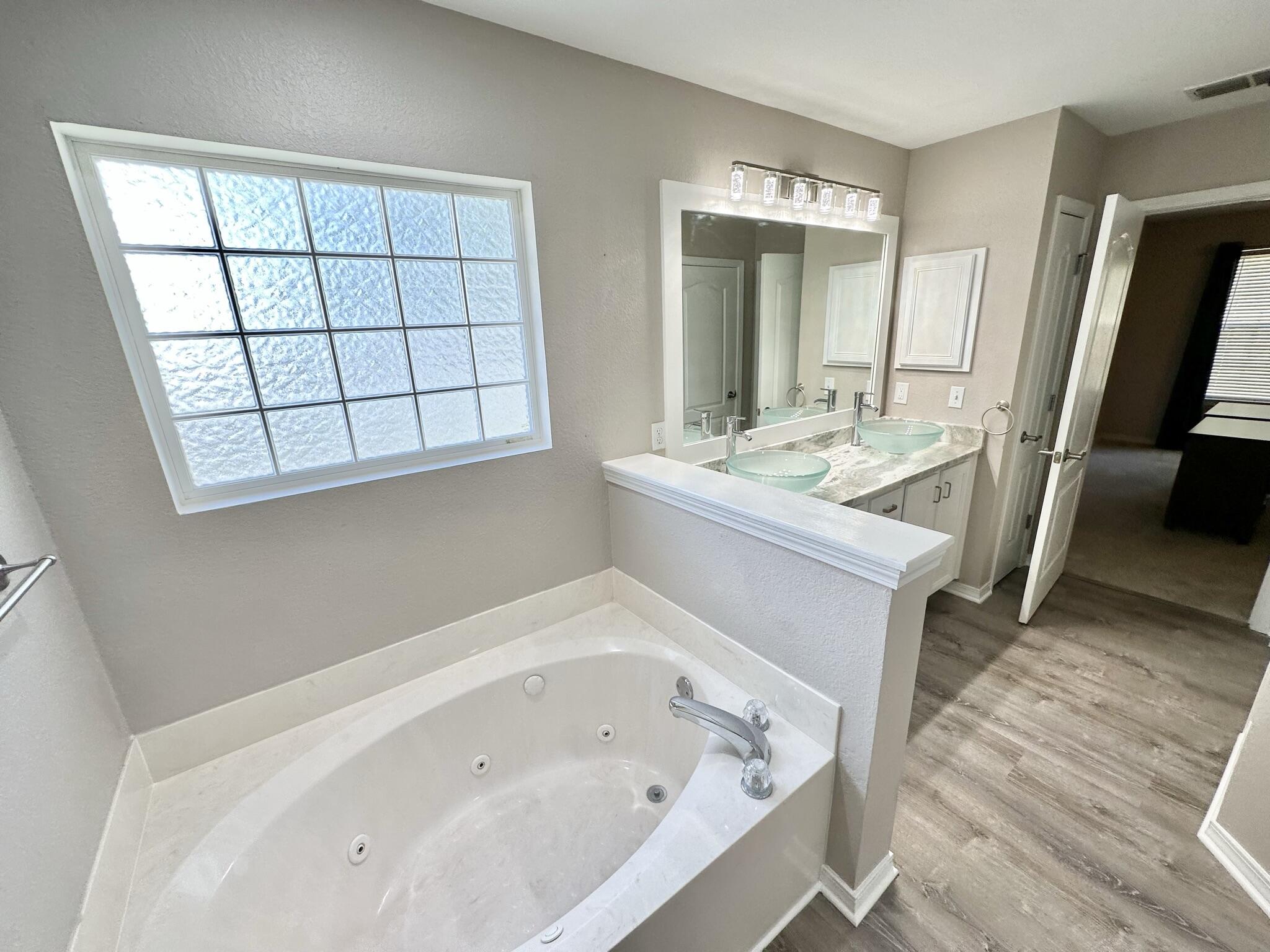 DRIFTWOOD ESTATES 1B - Residential