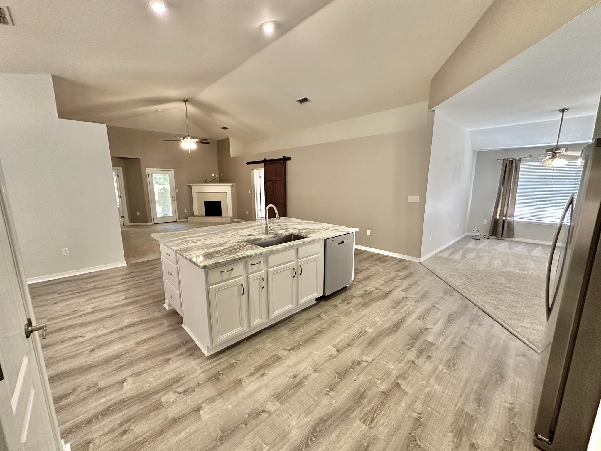 DRIFTWOOD ESTATES 1B - Residential