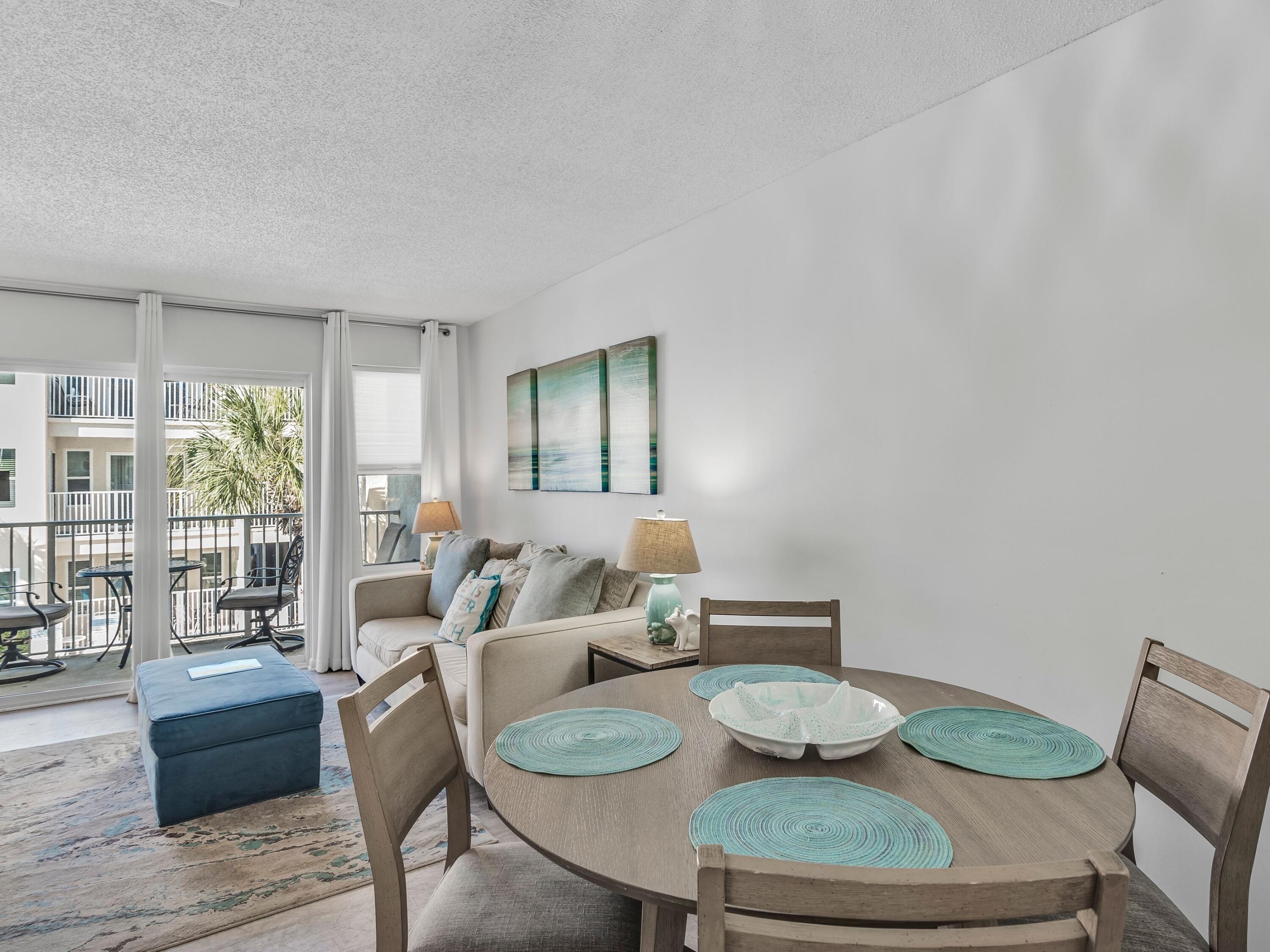 POOLSIDE VILLAS CONDO - Residential