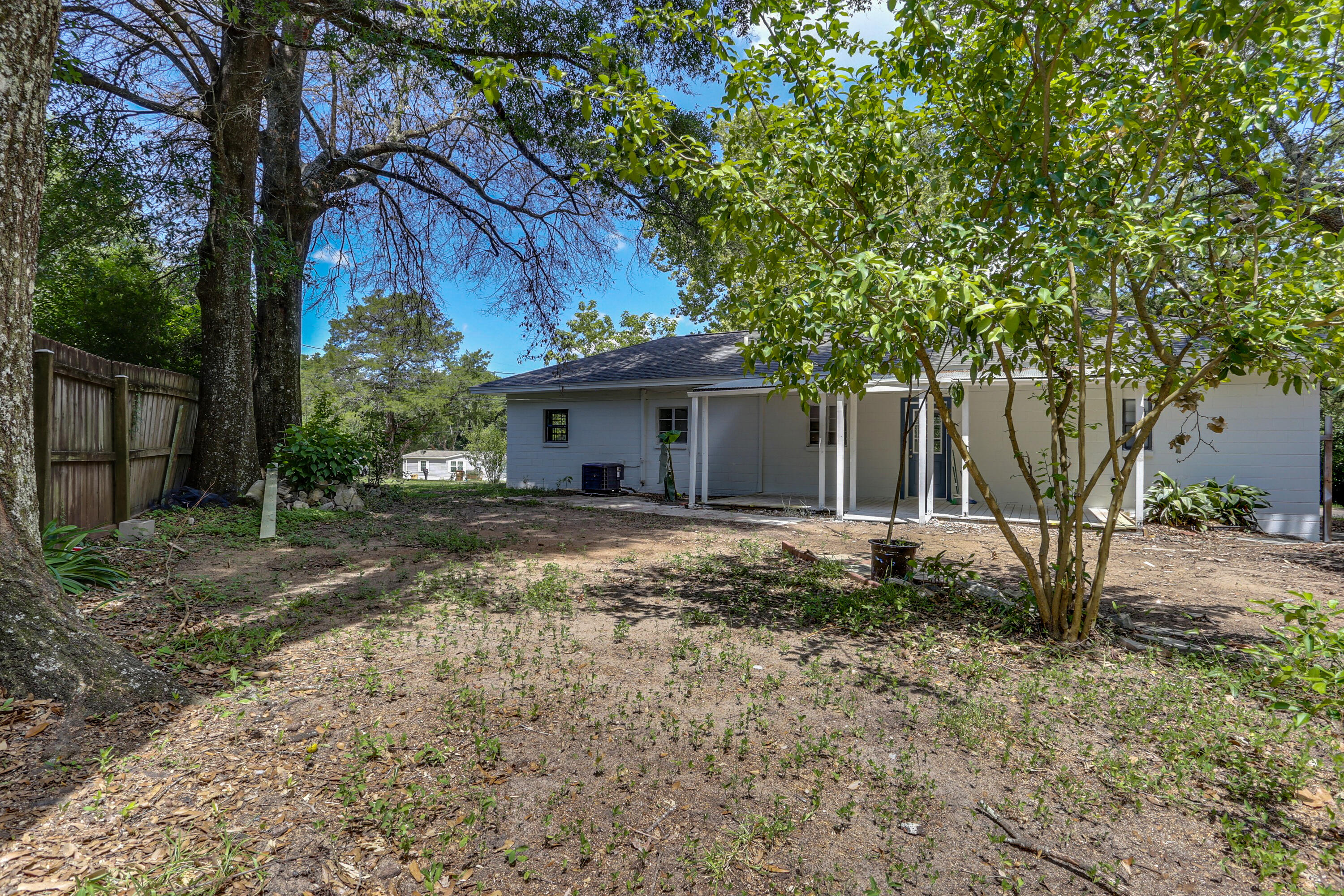 S/D Lot 15 Blk D - Residential