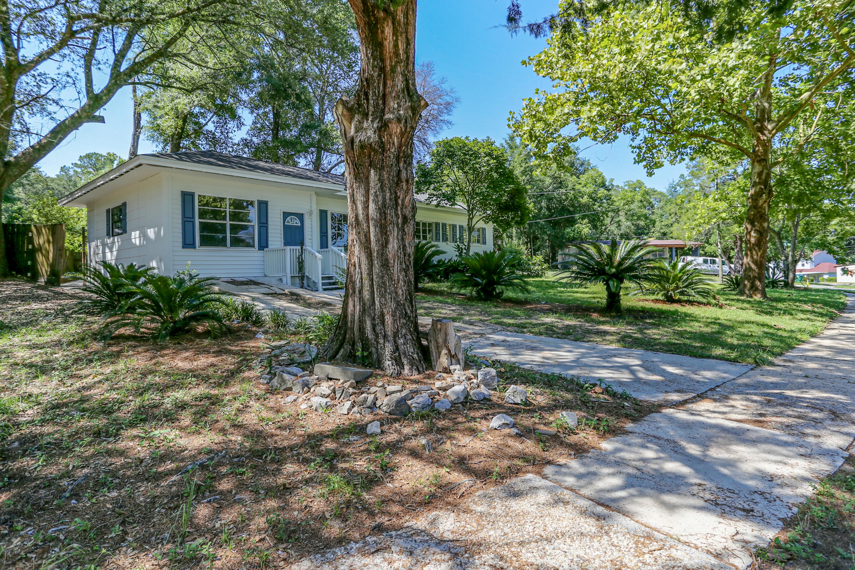 S/D Lot 15 Blk D - Residential