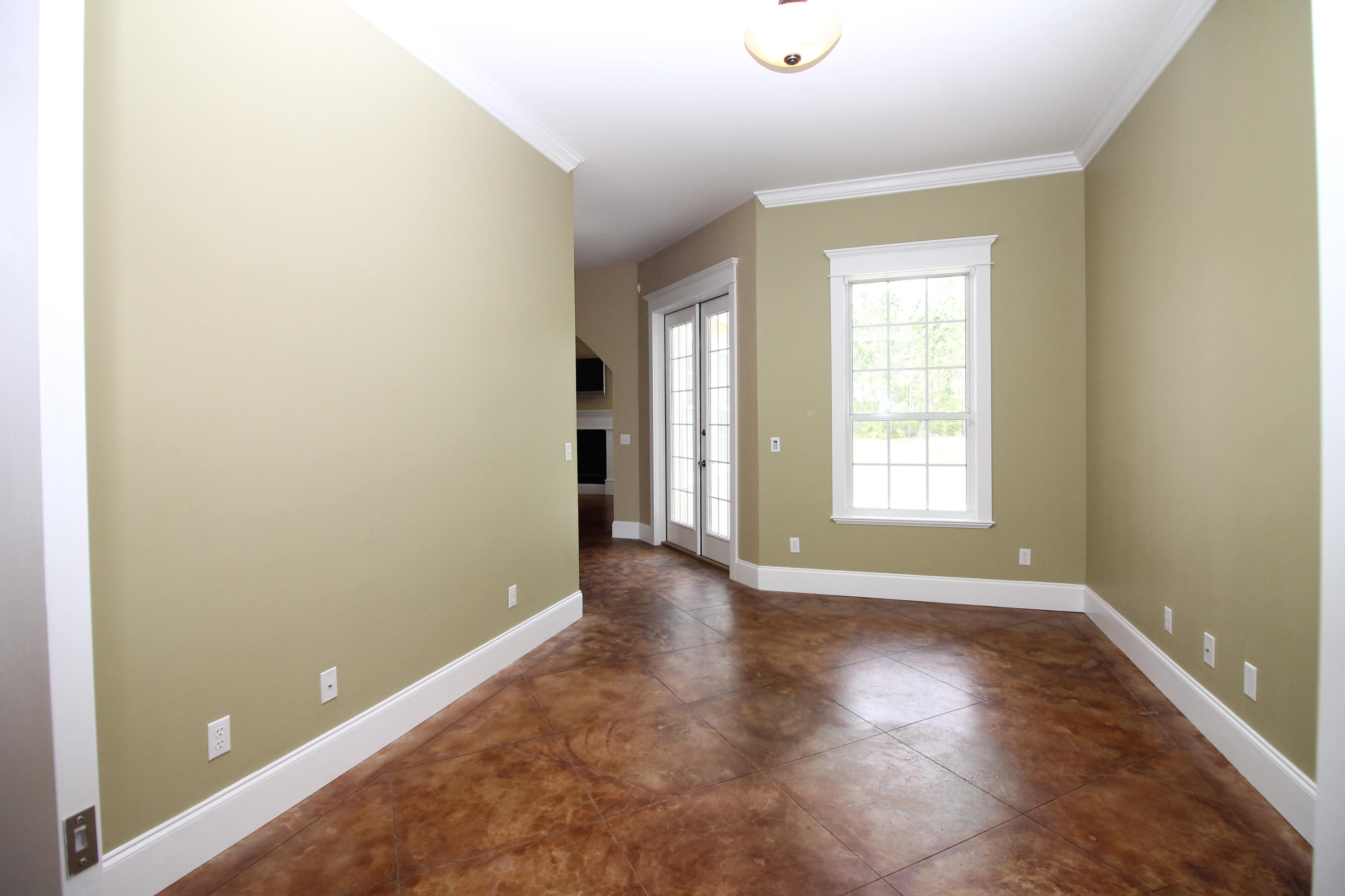 Kirkland Manor - Residential