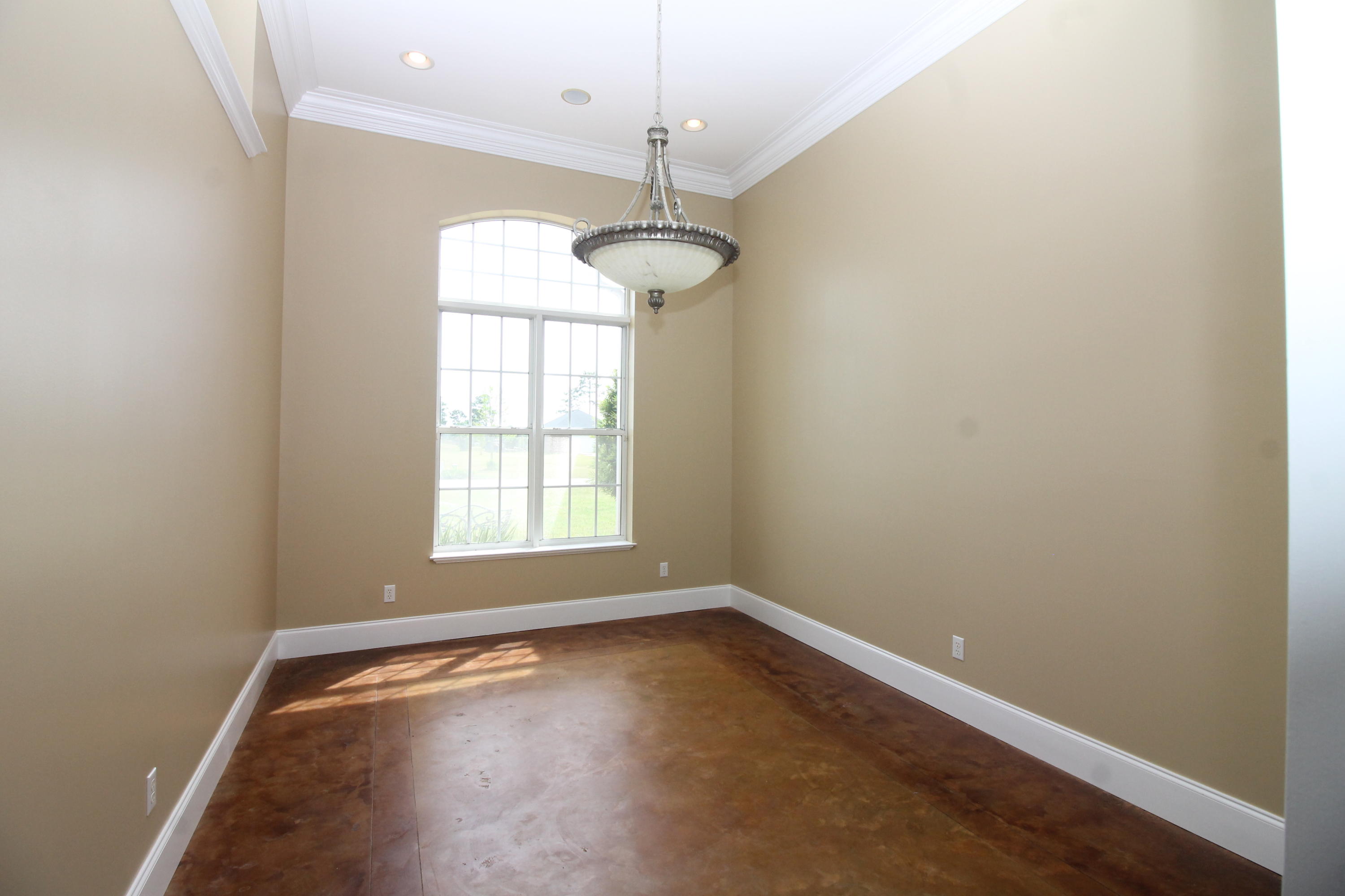 Kirkland Manor - Residential