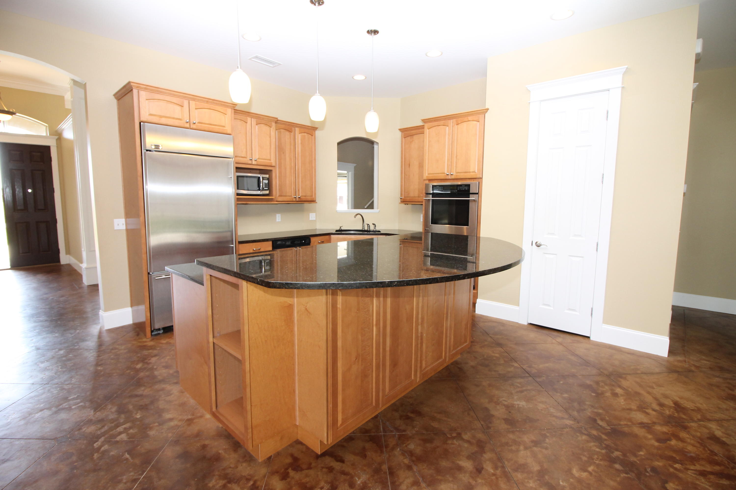 Kirkland Manor - Residential