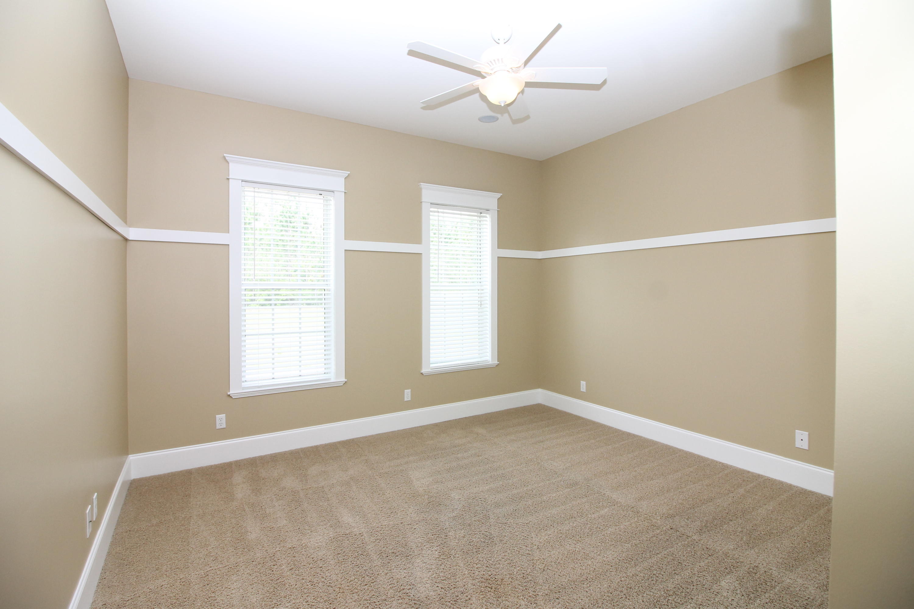 Kirkland Manor - Residential