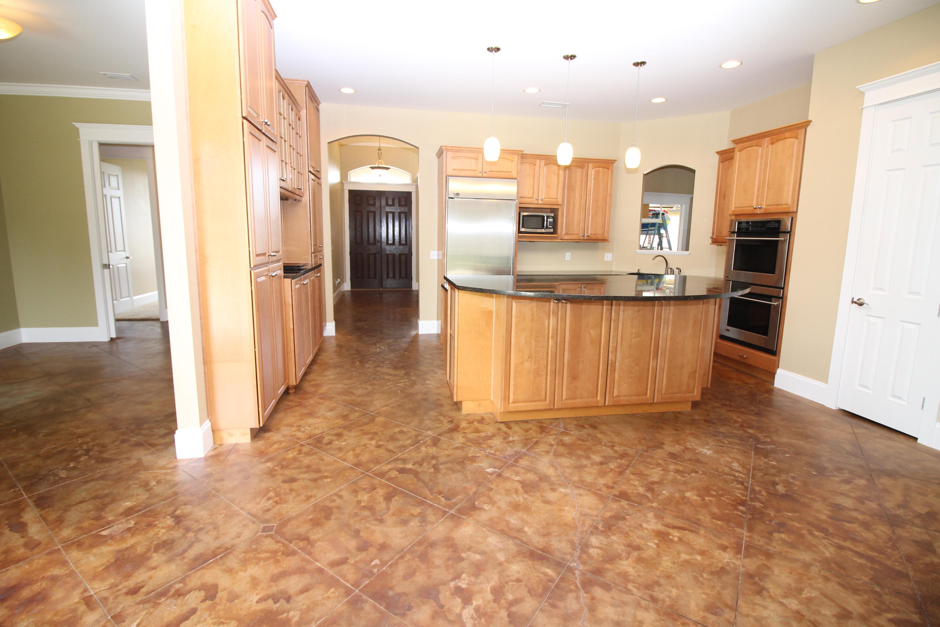 Kirkland Manor - Residential