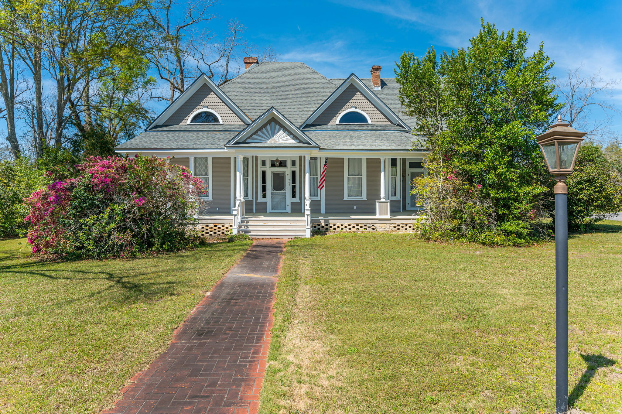 Looking for a move in ready Historic Charmer - this 5 bedroom, 2 and 1/2 bath remolded home has everything to offer! Located in the heart of the Historic District in Chipley on a large corner and just 47 miles to the sandy beaches! Home has wrap around porch, 2 car detached garage, and a large back yard. Home welcomes you with a larger foyer, great living room and formal dining. The master suite offers an amazing bath that includes double vanity, claw foot tub, and separate shower as well as walk in closet. Home has an amazing kitchen with bench seating, breakfast bar, double ovens and warmer, and also connects to a butler's pantry with tons of cabinets and wine frig. Home has tons of storage, built ins galore, and a 10x15 sealed basement. You don't want to miss this beauty!
