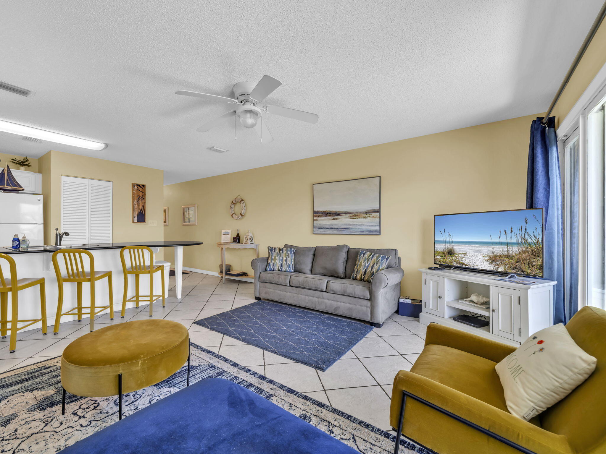 ISLAND SANDS CONDO - Residential
