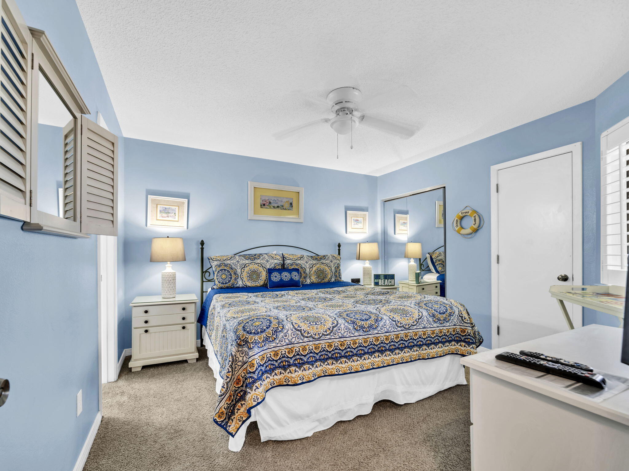 ISLAND SANDS CONDO - Residential