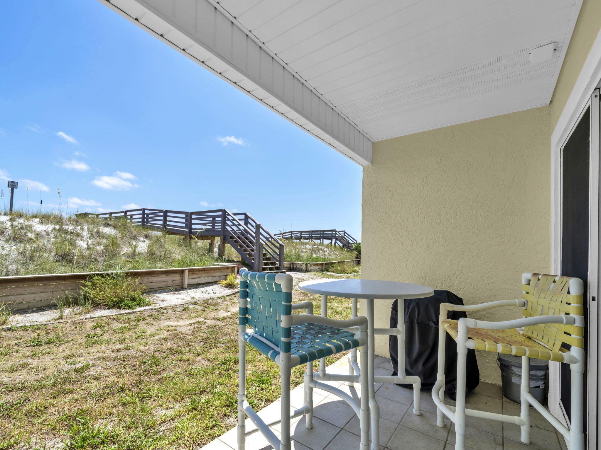 ISLAND SANDS CONDO - Residential