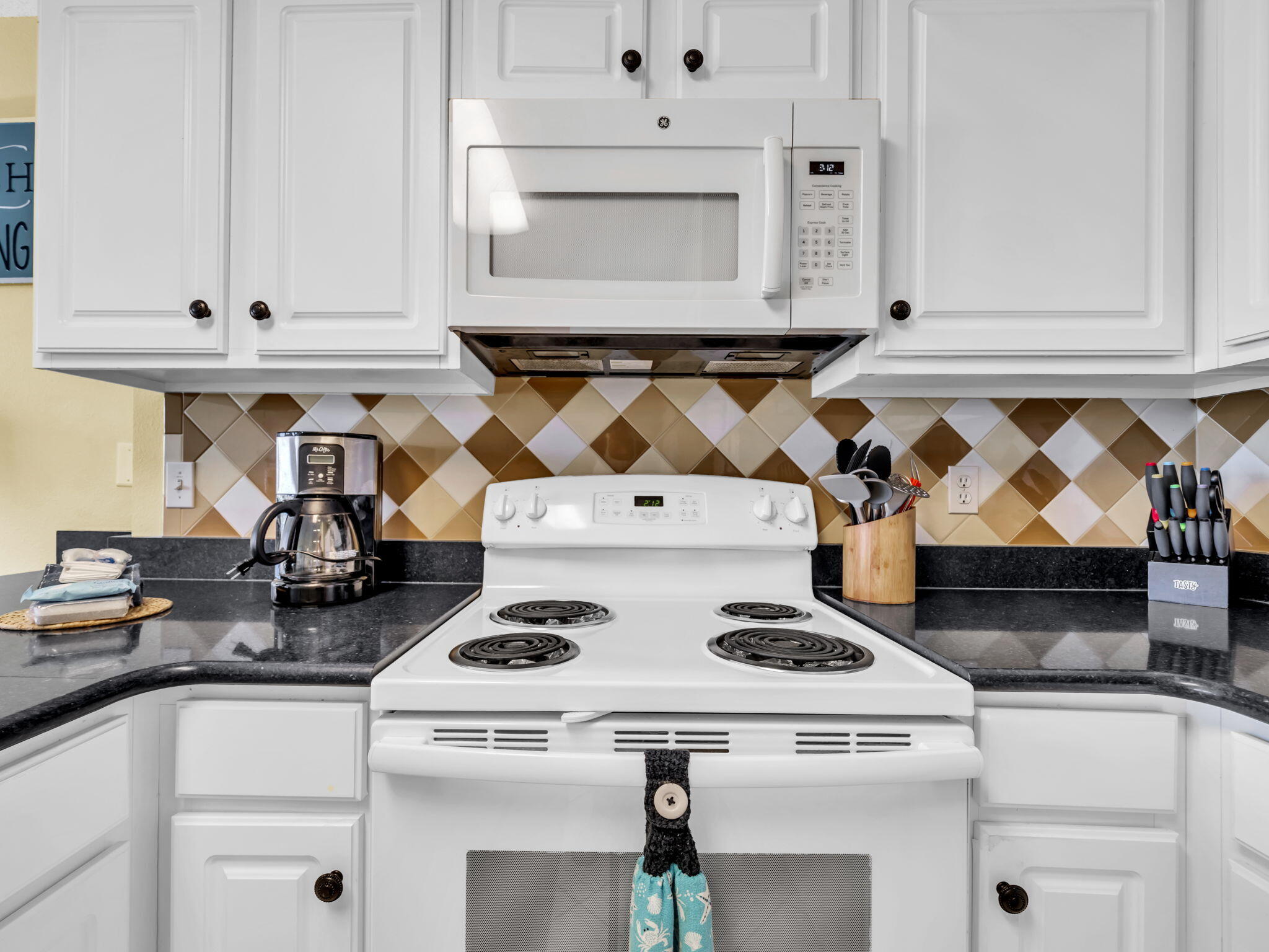 ISLAND SANDS CONDO - Residential