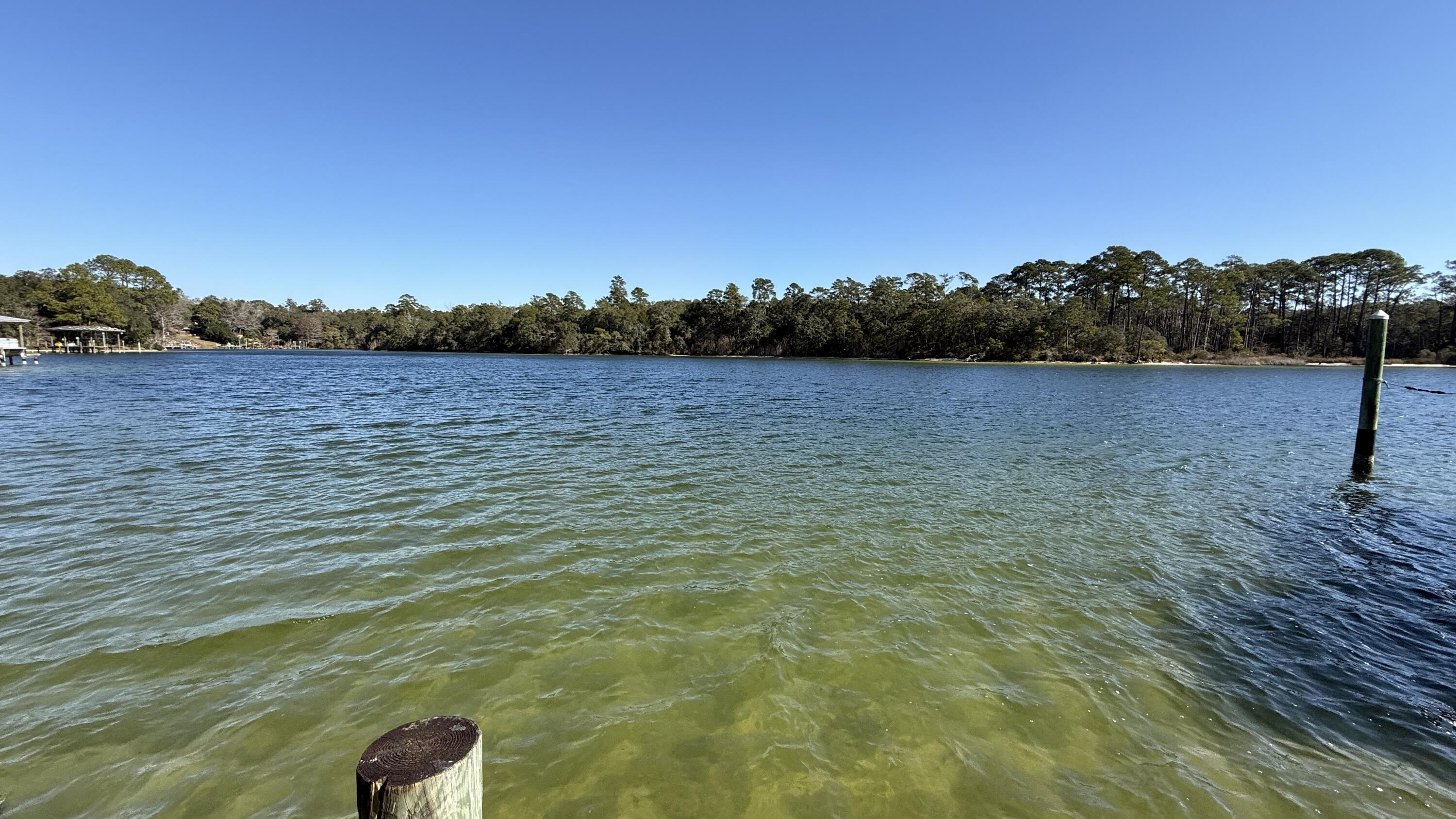 BAYOU POQUITO - Residential