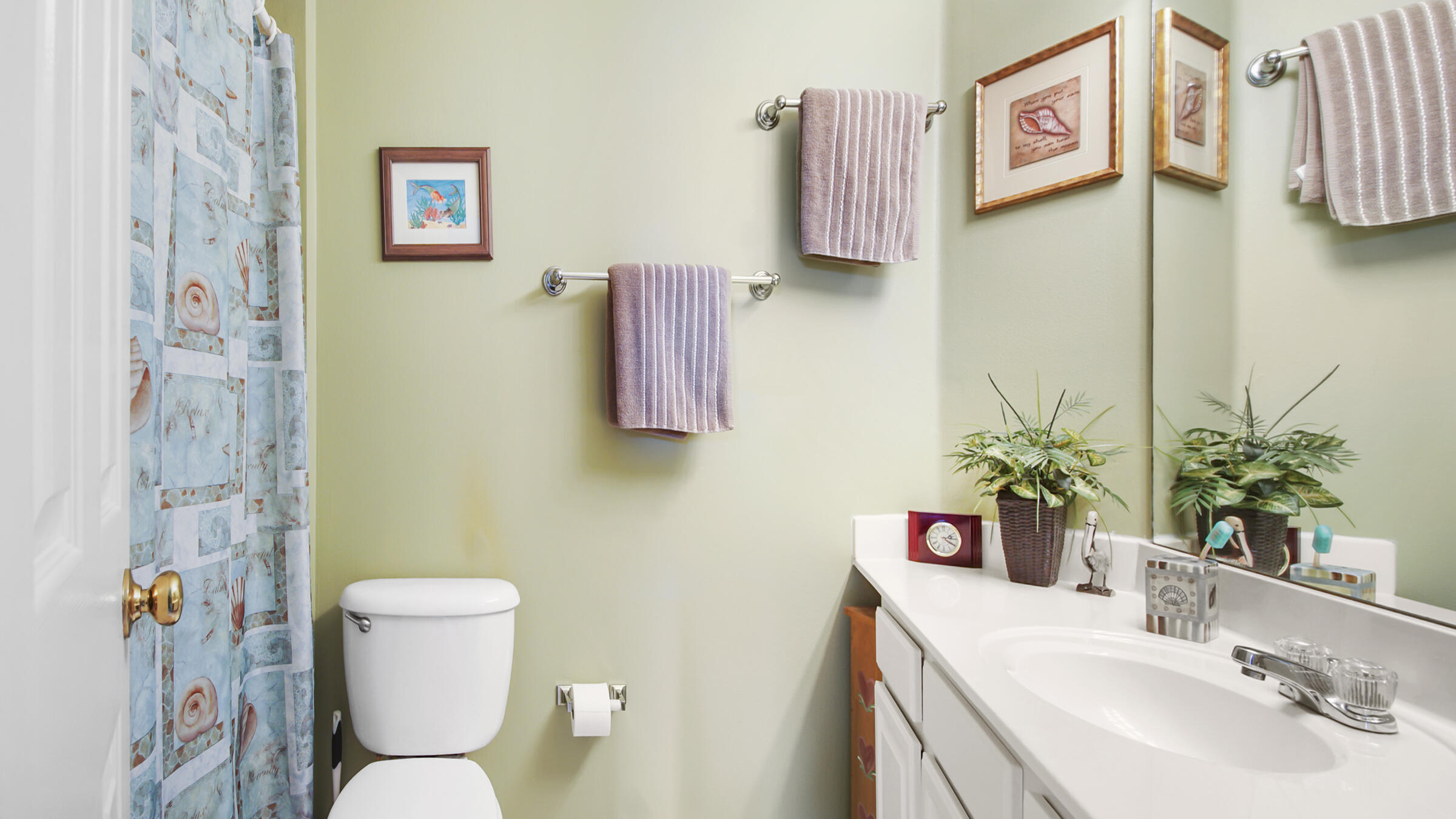 CRYSTAL VILLAGE 2 CONDO PH 2 - Residential