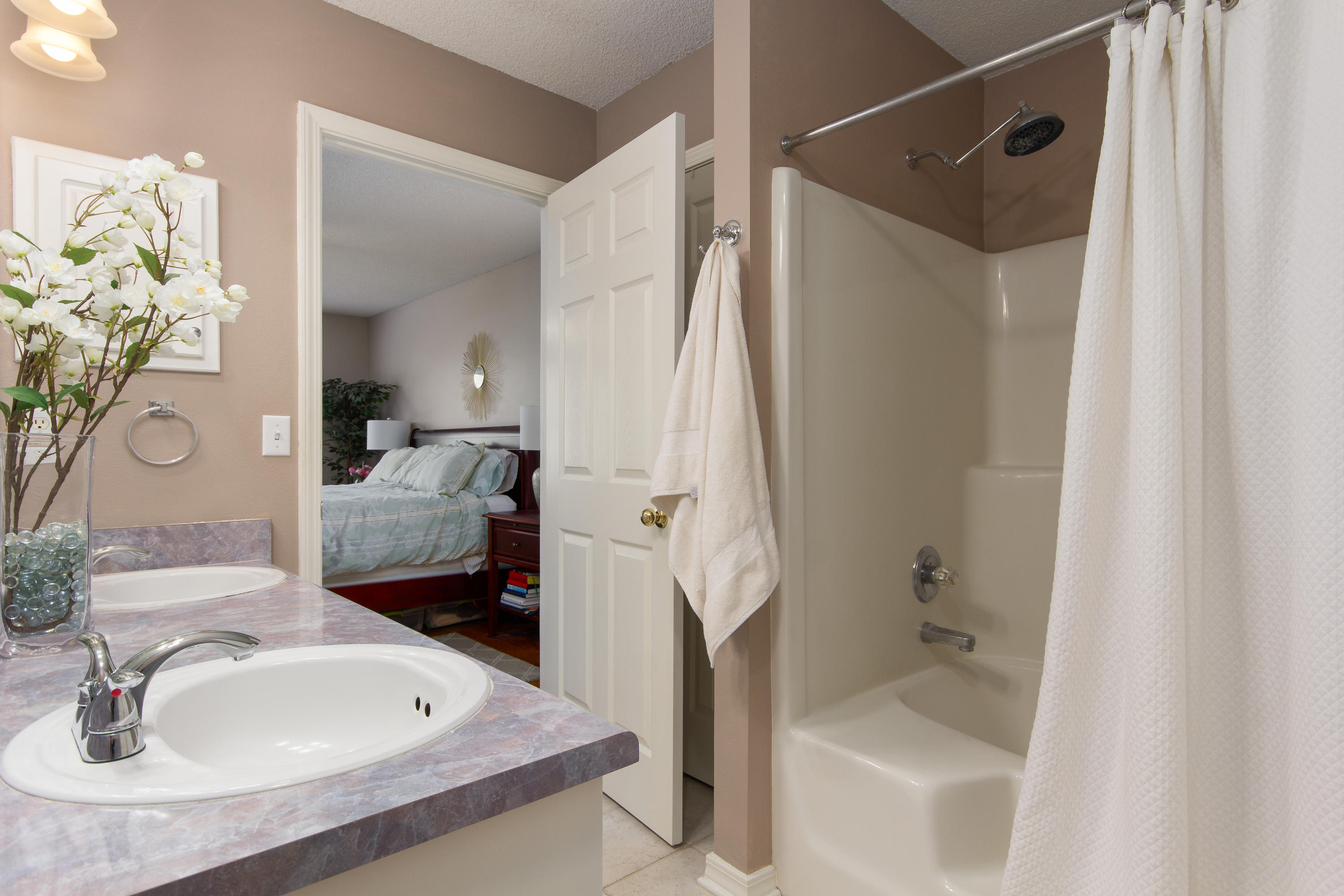 EMERALD VILLAGE S/D - Residential