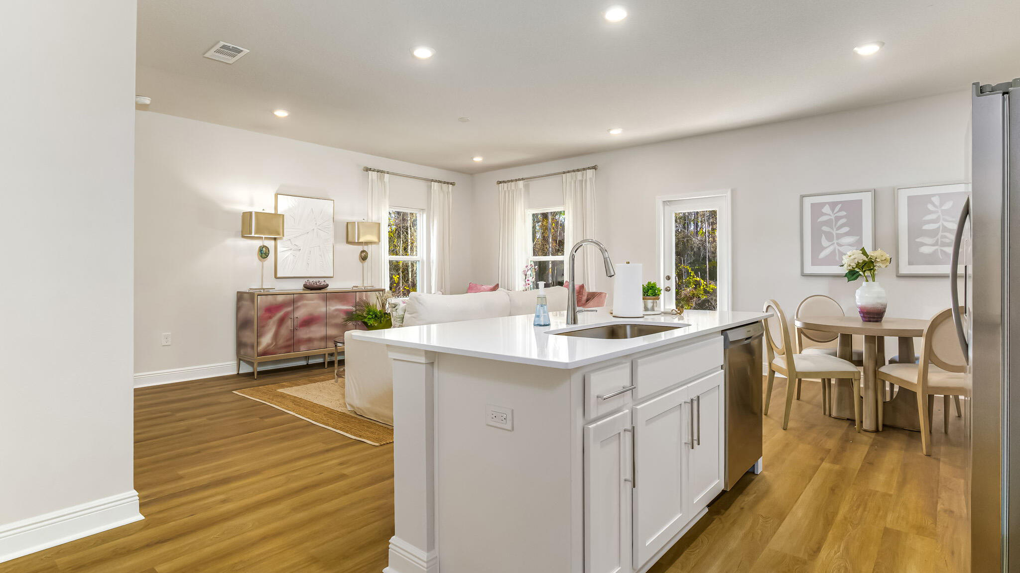 Forest Shore Villas Townhomes - Residential