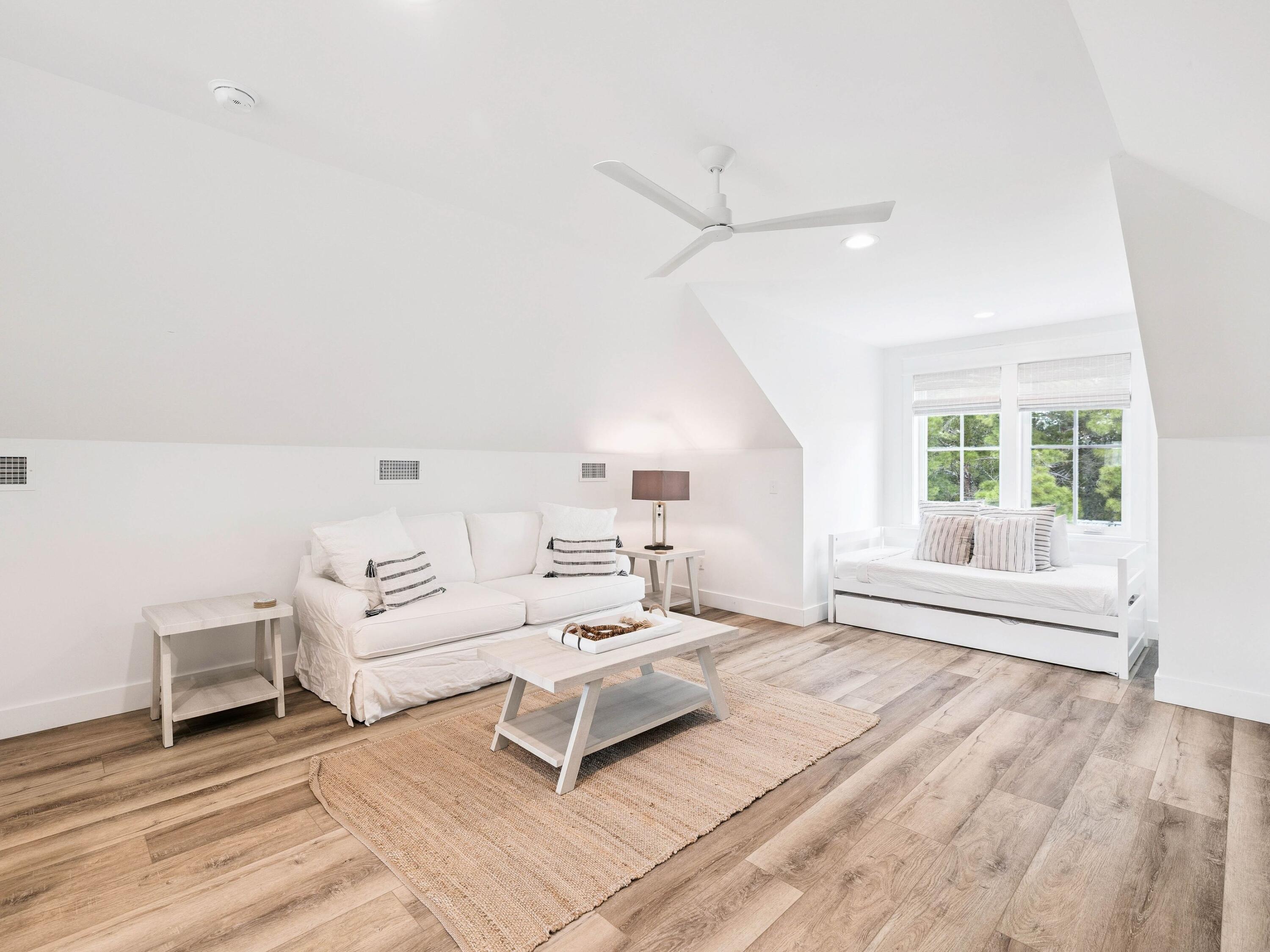 DALTON UNREC - Residential