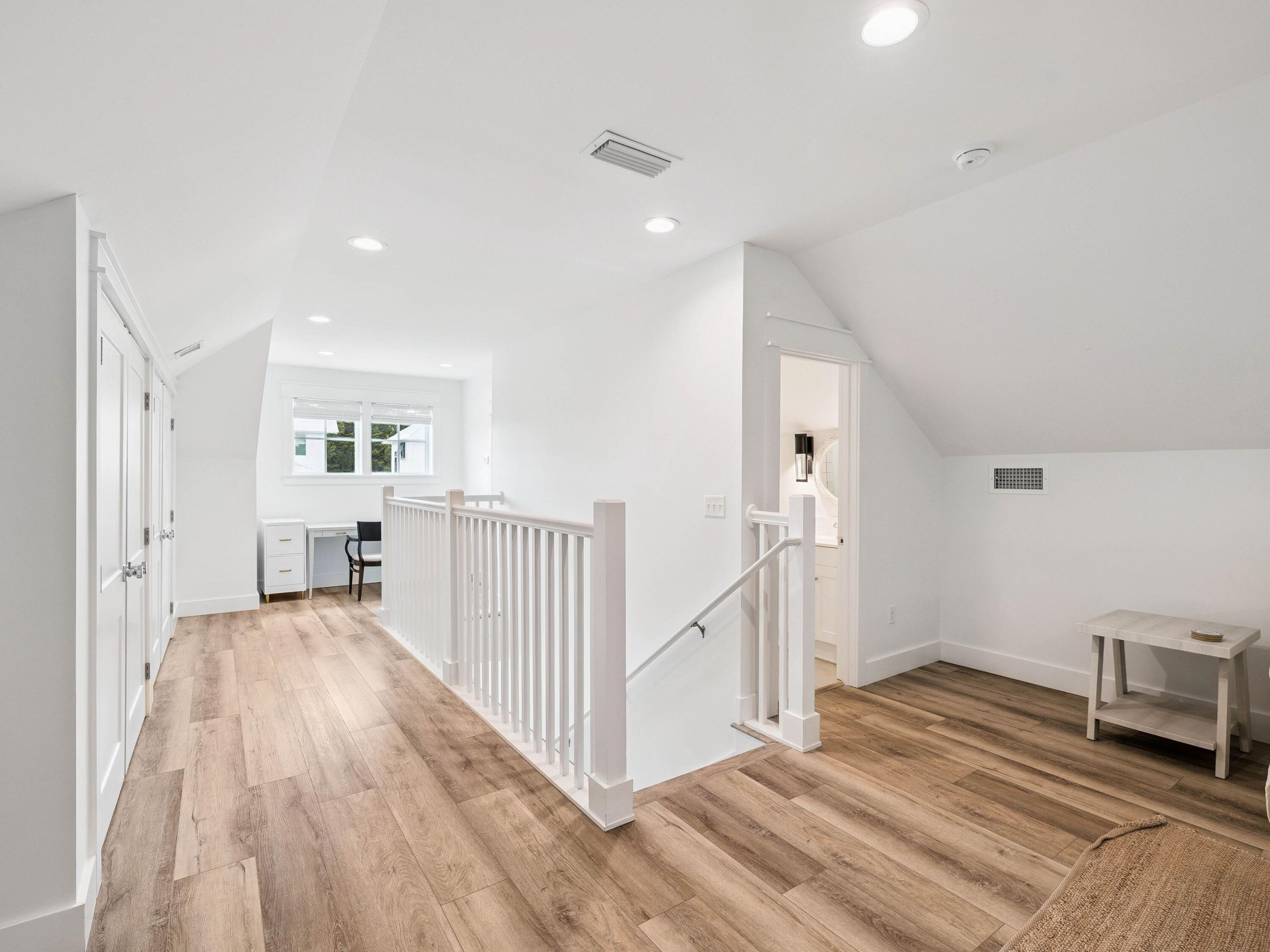 DALTON UNREC - Residential