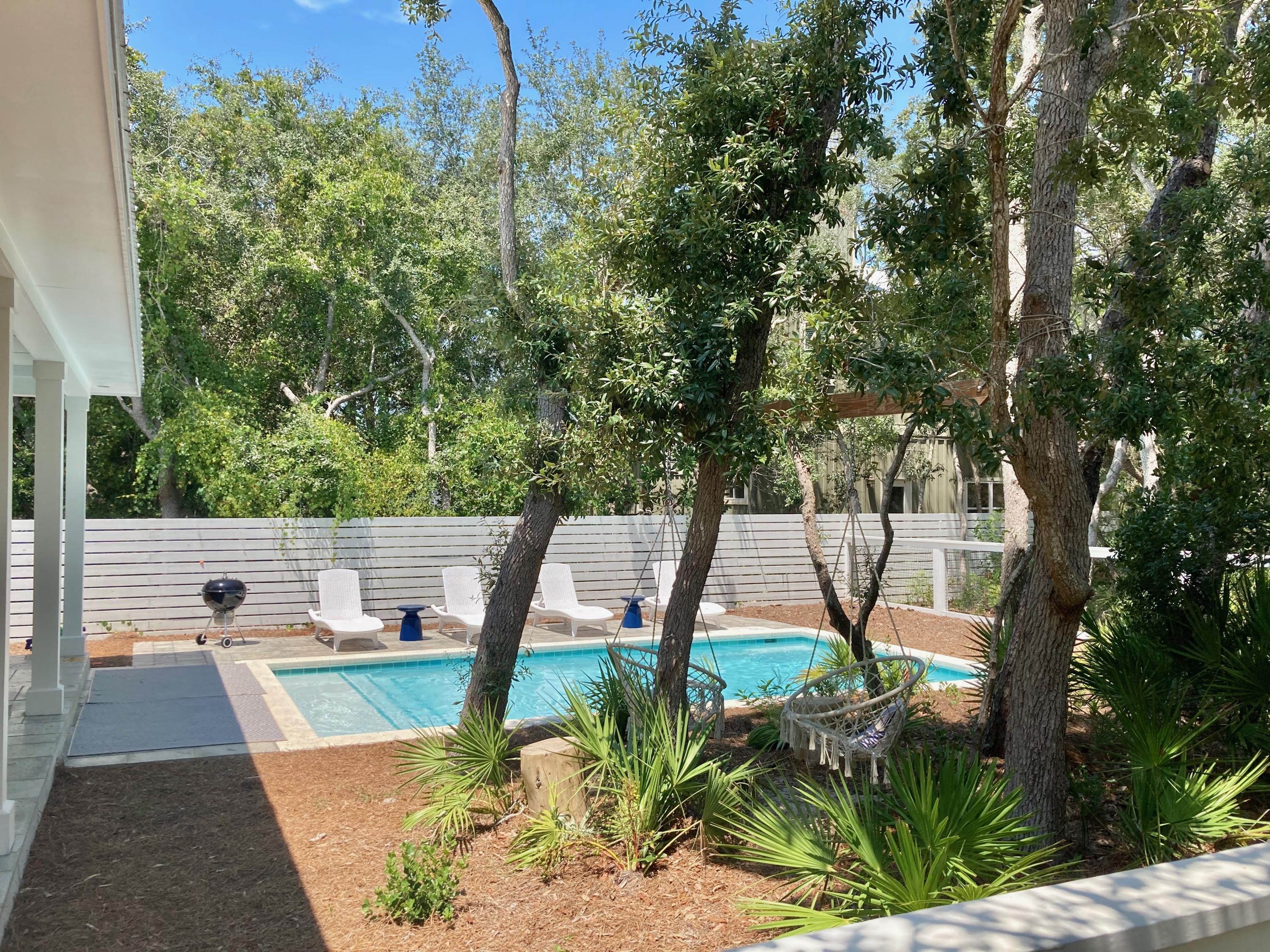 BLUE MOUNTAIN BEACH - Residential